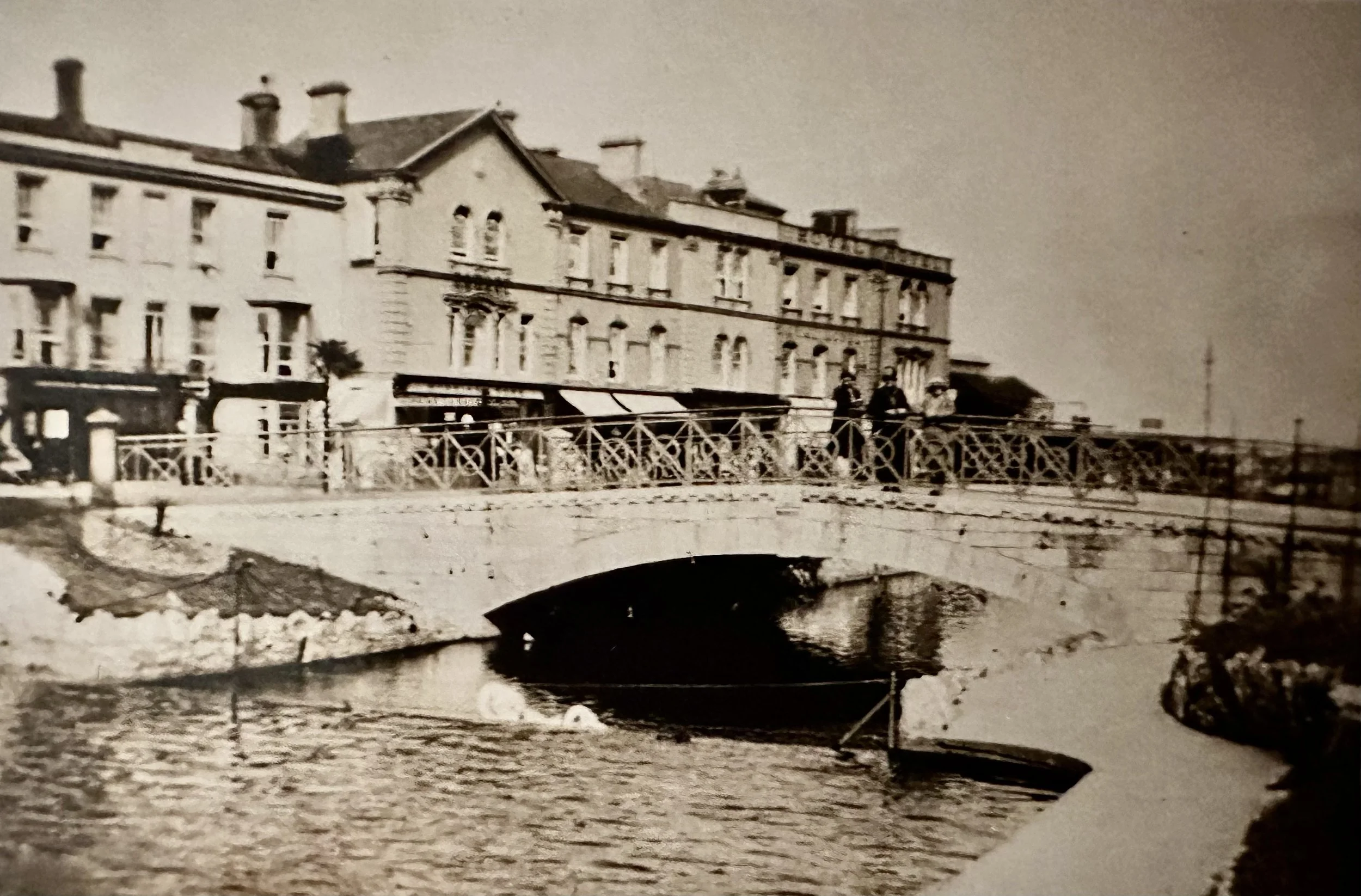 Old Photograph Album c.1935 Devon, Cornwall, Cambridge and more