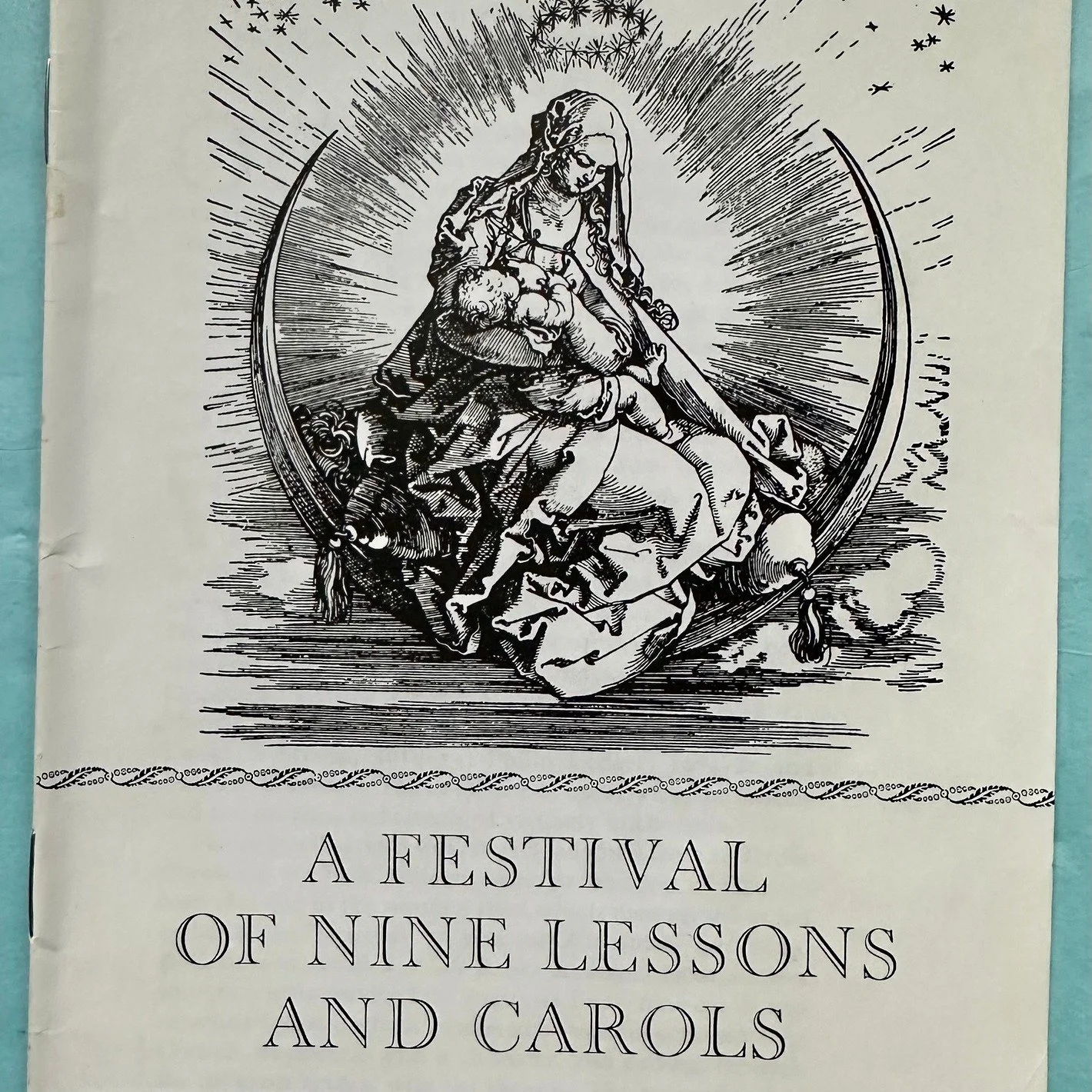 Programme of A Festival of Nine Lessons and Carols on Christmas Eve that took place at King&rsquo;s College Chapel 1986 - full programme on my website.
#kingscollegechapel #CambridgeHistory #kingscollegecambridge #carols #ninelessonsandcarols