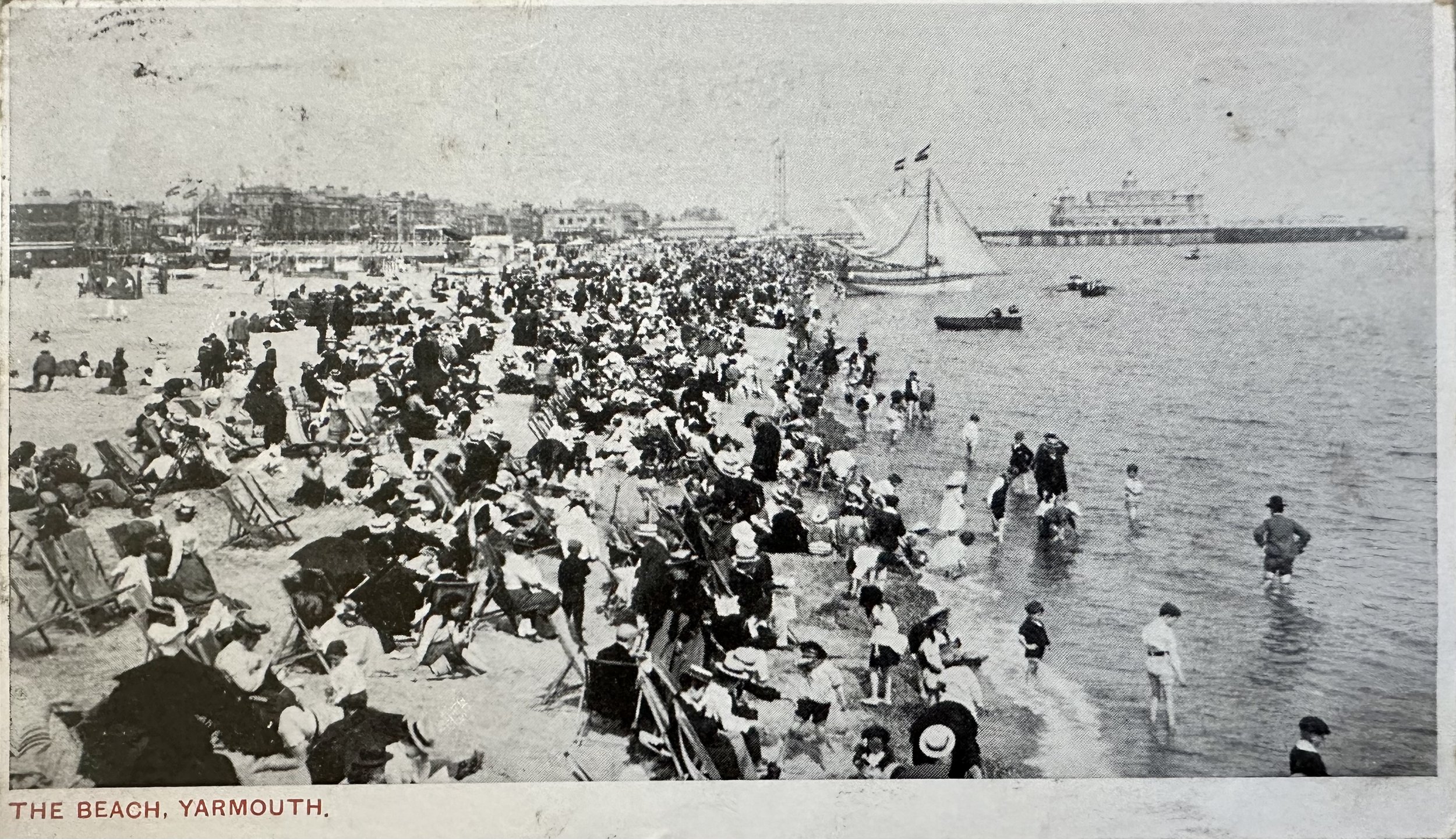 The Beach Yarmouth - old postcard sent to Cambridge 1904