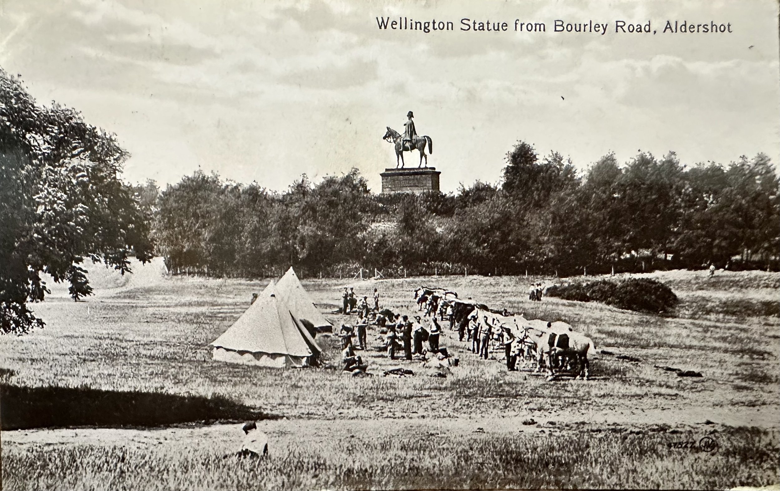 Wellington Statue Bourley Road Aldershot - old postcard to Victoria Park Cambridge 1905