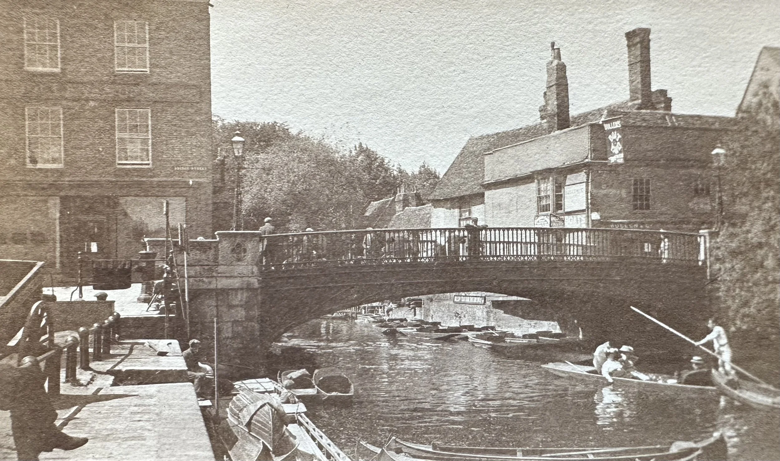 Magdalene Bridge, Garret Hostel Bridge and views from the River Cam c.1890.