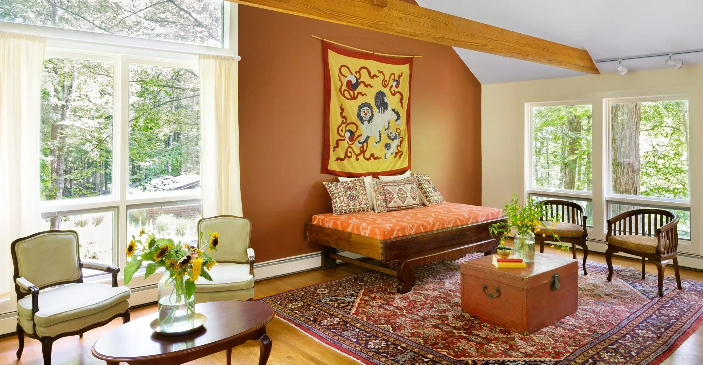 Snowlion-Living-Room-e1595099944385.webp
