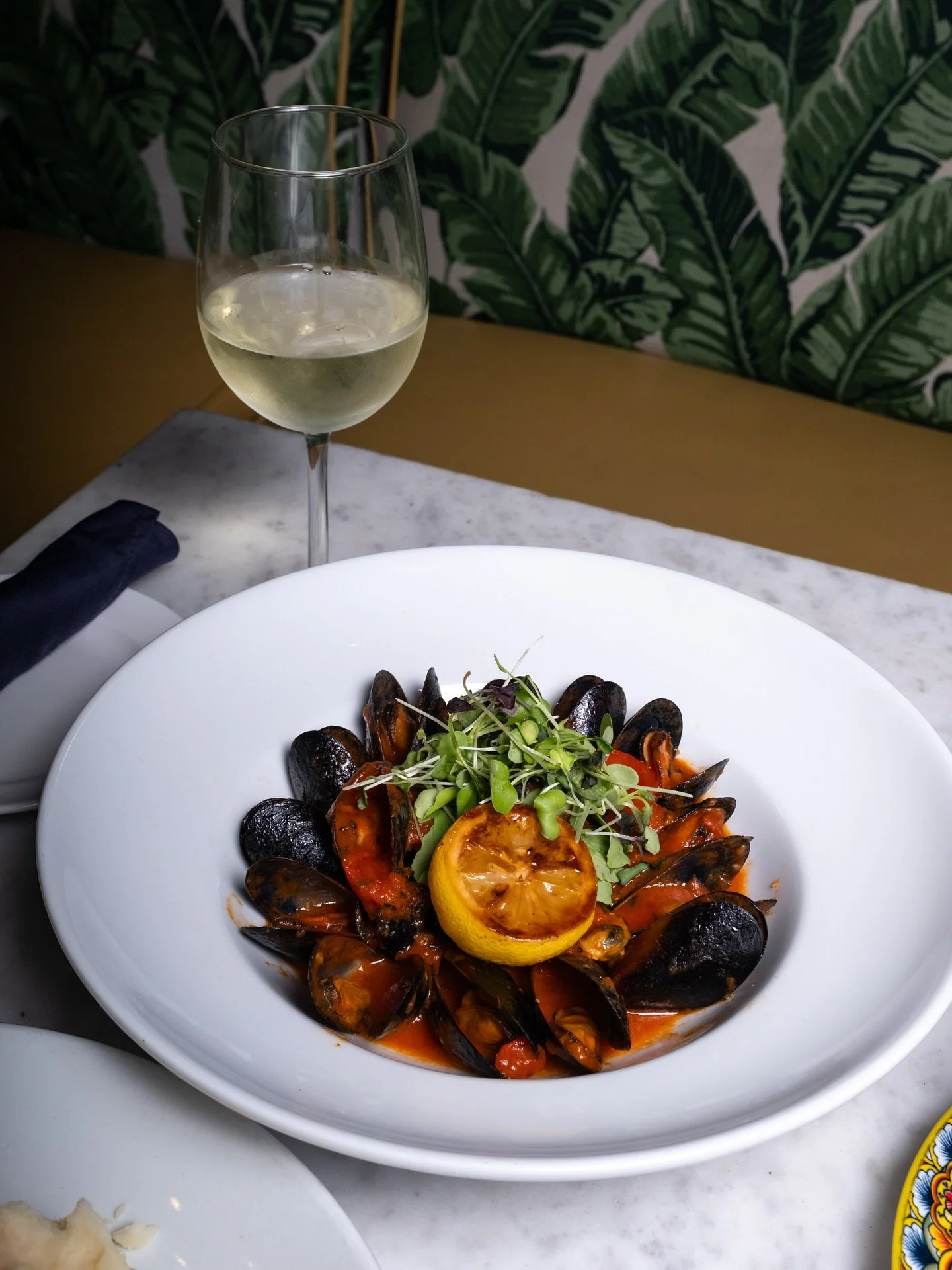 Helping you get THE shot every single click. 📸

Hire us today to direct your next photoshoot. 

#eleven18 #miamibrands #miamimarketing #coralgables #miamirestaurants