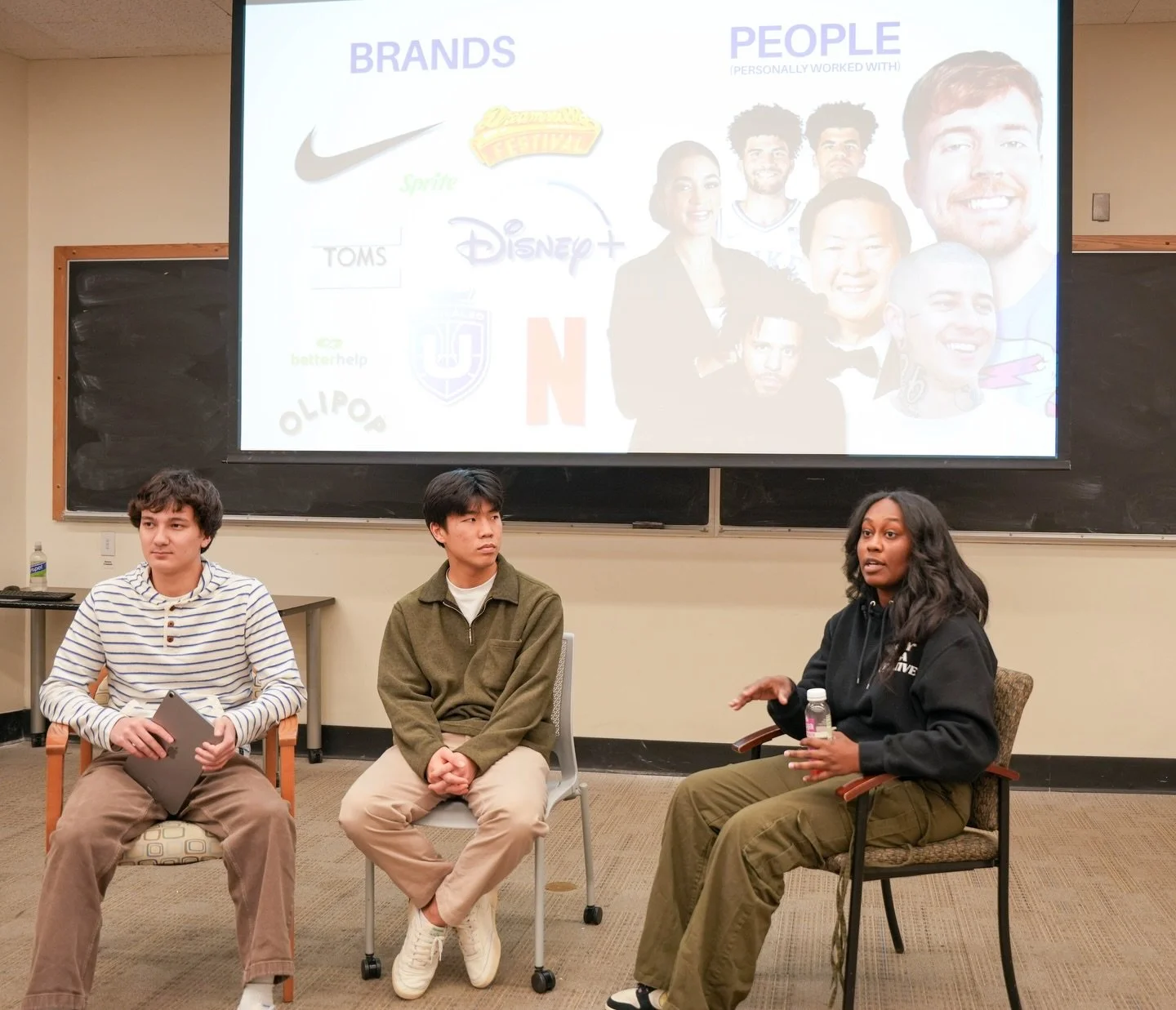 Creator Lab sat down with @trxllvibes to talk content, from the challenges, the opportunities, and the shift between personal and corporate spaces.

Thank you Erycka for sharing your perspective and journey in content and entrepreneurship 💫 

📸 @an