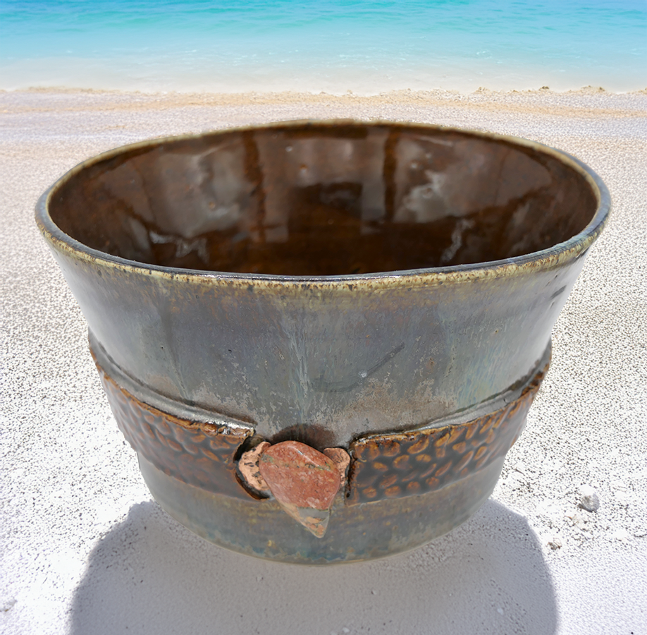 Lake Superior Bowl on beach.png