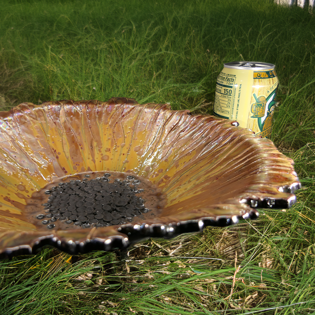 lower bowl with can.png