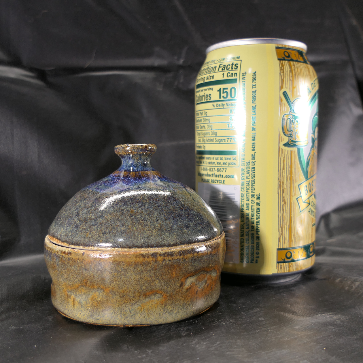 duck jar with can.png