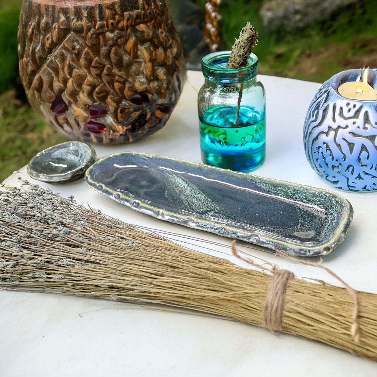 Altar Sage Burner – Handcrafted Stoneware Ritual Tray & Bowl
