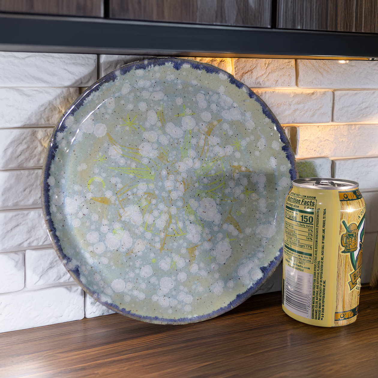 snowy sun plate with can.png