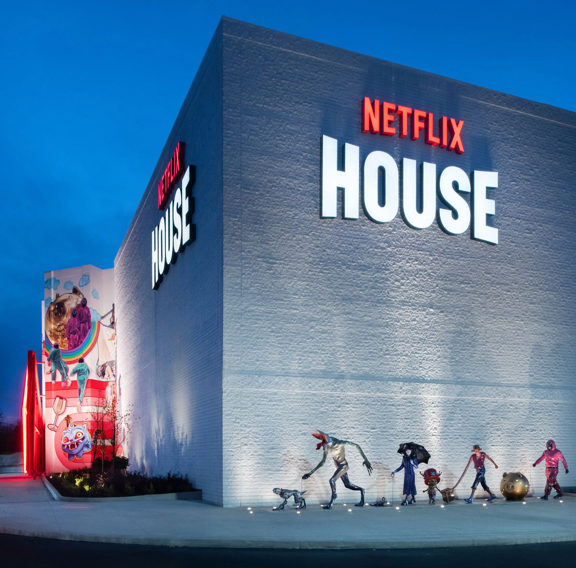 NETFLIX HOUSE