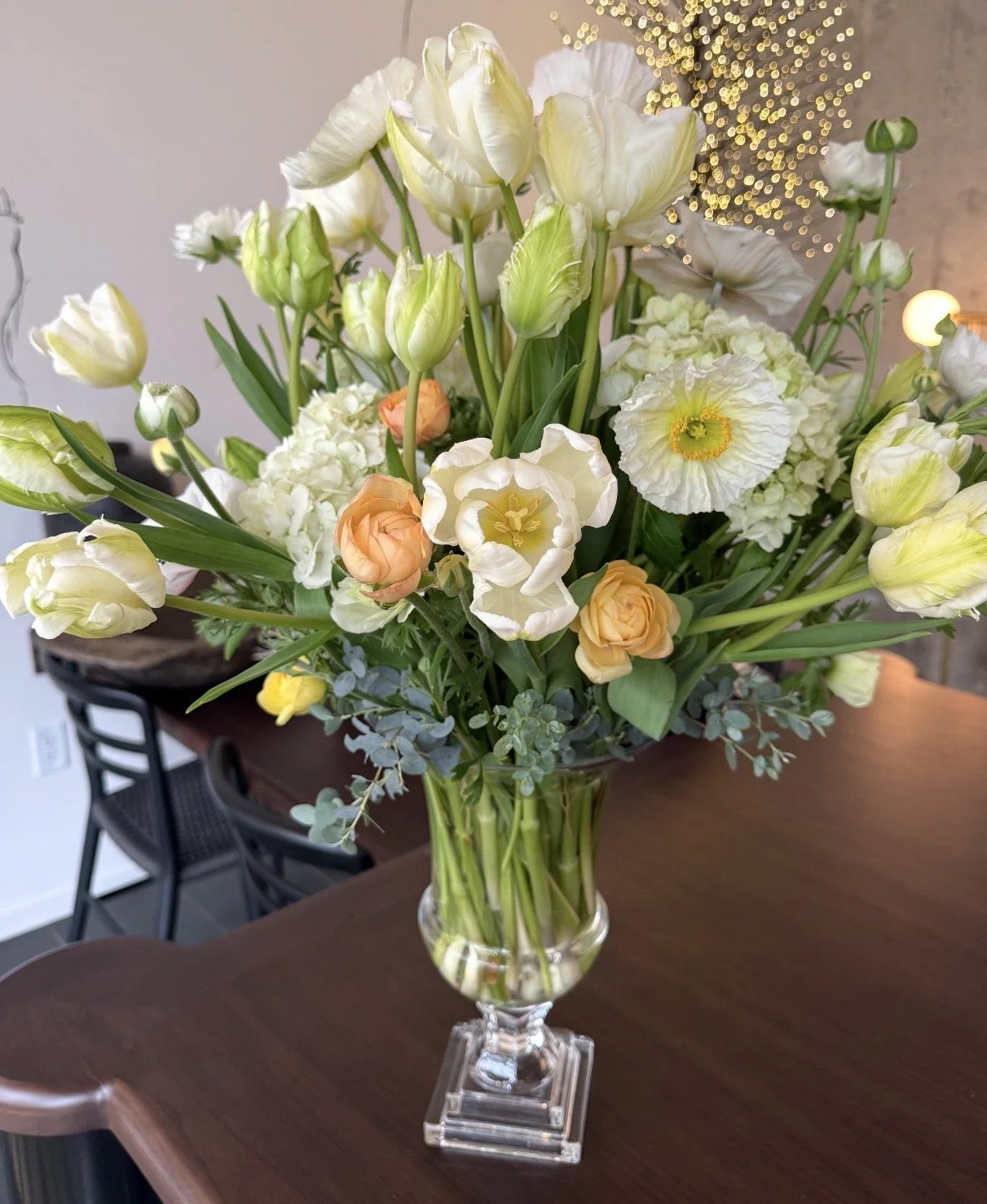 The Luxe Signature Arrangement