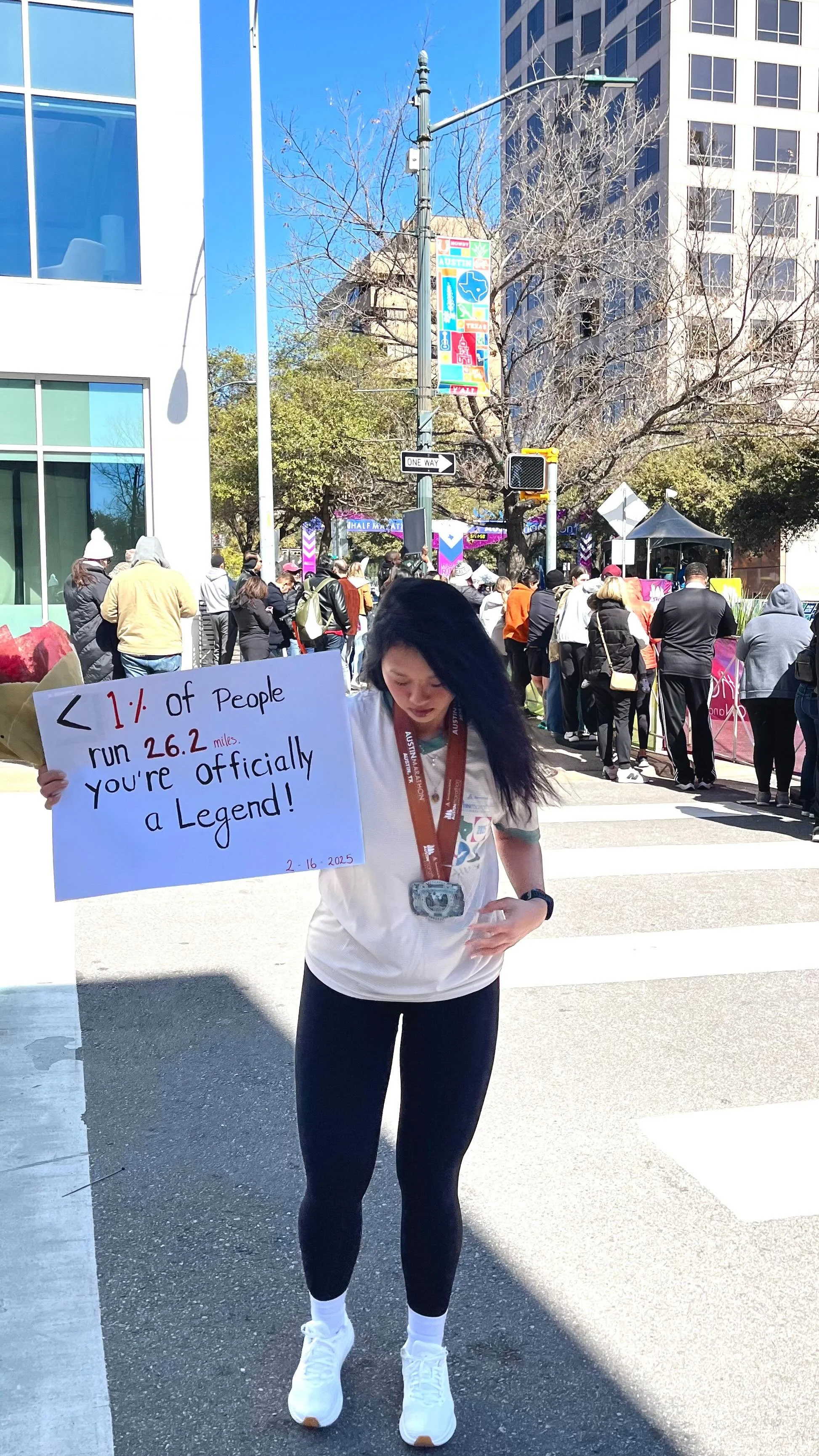 First marathon in the books π©·πͺ·ππ»‍βοΈ
.
#marathon #healthandwellness #marathoner #after9to5 #personaldevelopmentforwomen