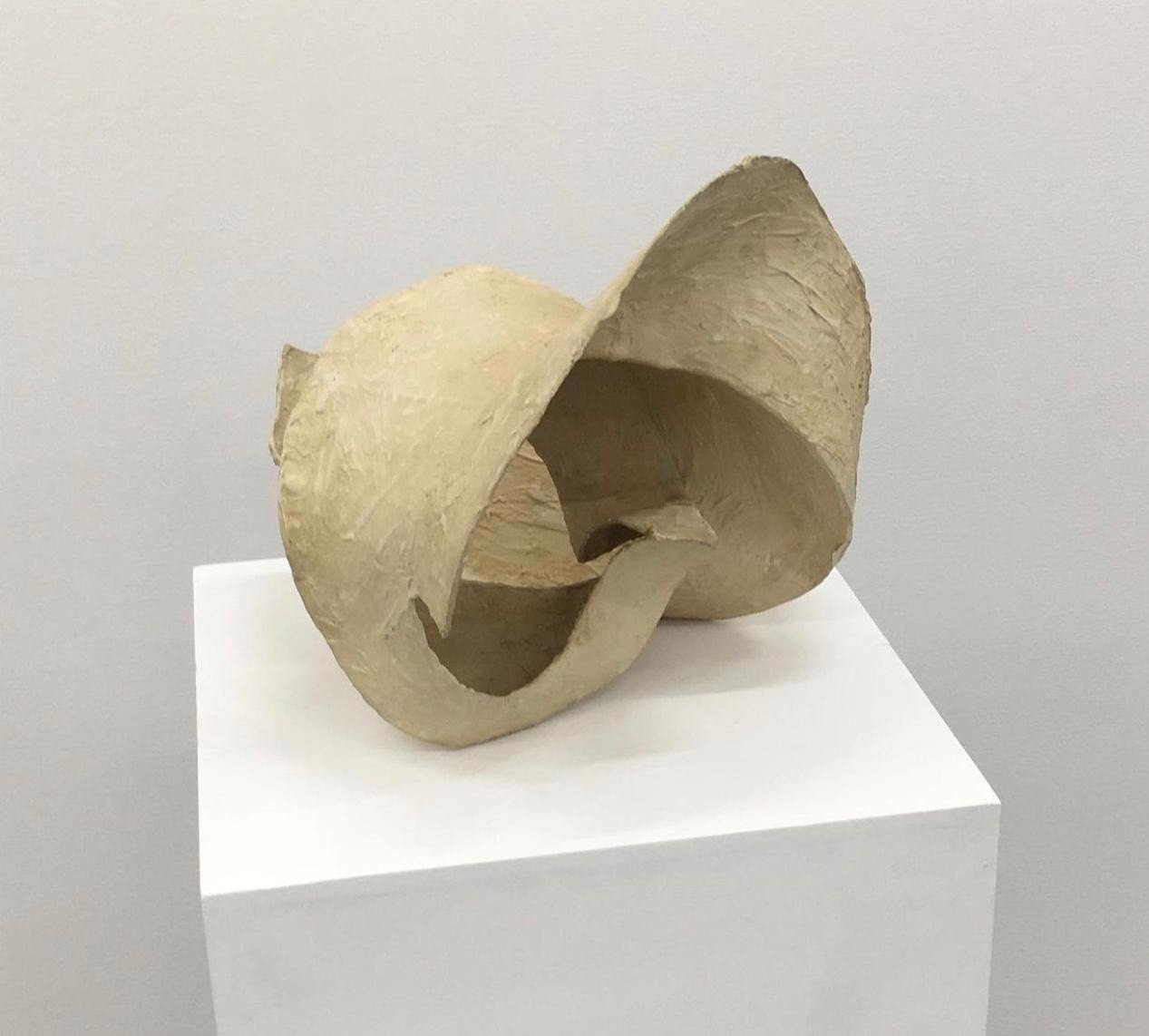 30 x 40 x 40 cm - Salt Game 1 Maquette от художникe Kyotaro Hakamata [ Полиэфирная смола ] 1989 - 300'000 ₽