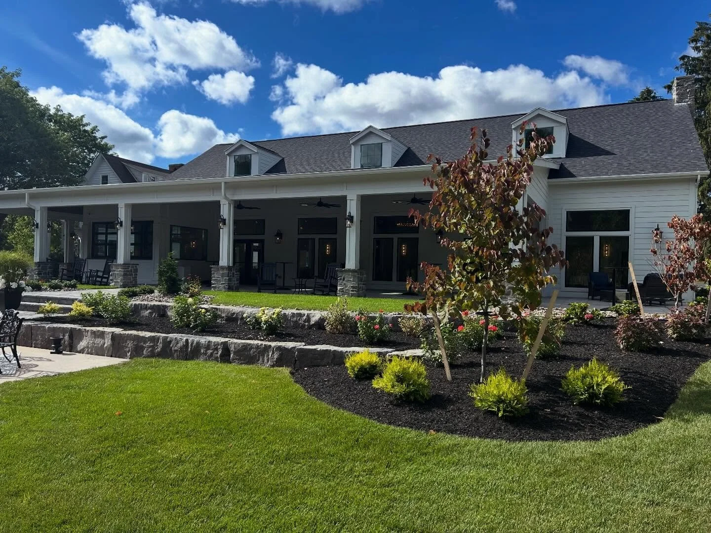 The small taste of warm weather yesterday had us dreaming of green grass and sunny skies 🌞 

Don't forget our Spring Market is just THREE weeks away! The historic mansion, the new event space, the carriage house and the patio will all be filled with