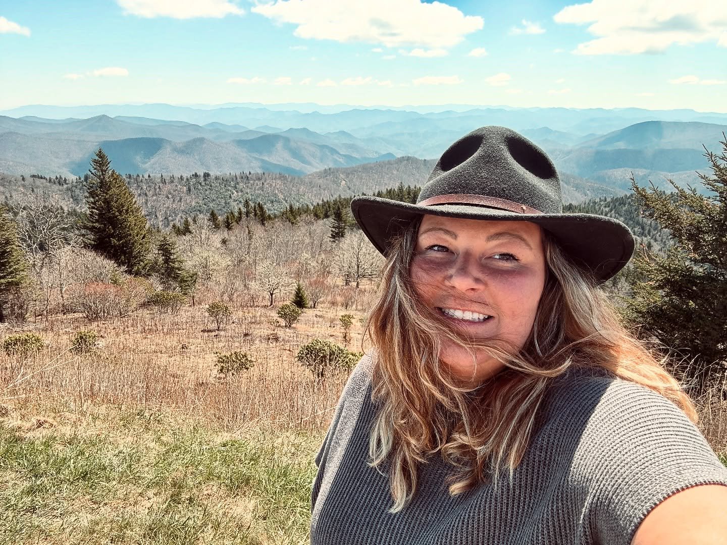 Every time I visit the mountains, I&rsquo;m reminded of the beauty in simplicity. Out here, no one cares what kind of car you drive or if your nails are done. Life moves slower&mdash;and it&rsquo;s better that way.

One day, I&rsquo;ll have a mountai