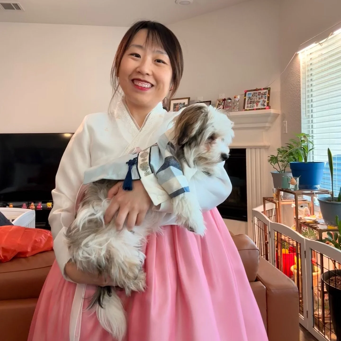 Happy Lunar New Year! ✨🐎 The Year of the Snake was a hard one for me, beginning with tragedy and ending with tragedy. Easily the most challenging year of my life, there was a lot of grief and struggle but also a lot of joy, clarity, and quiet growth