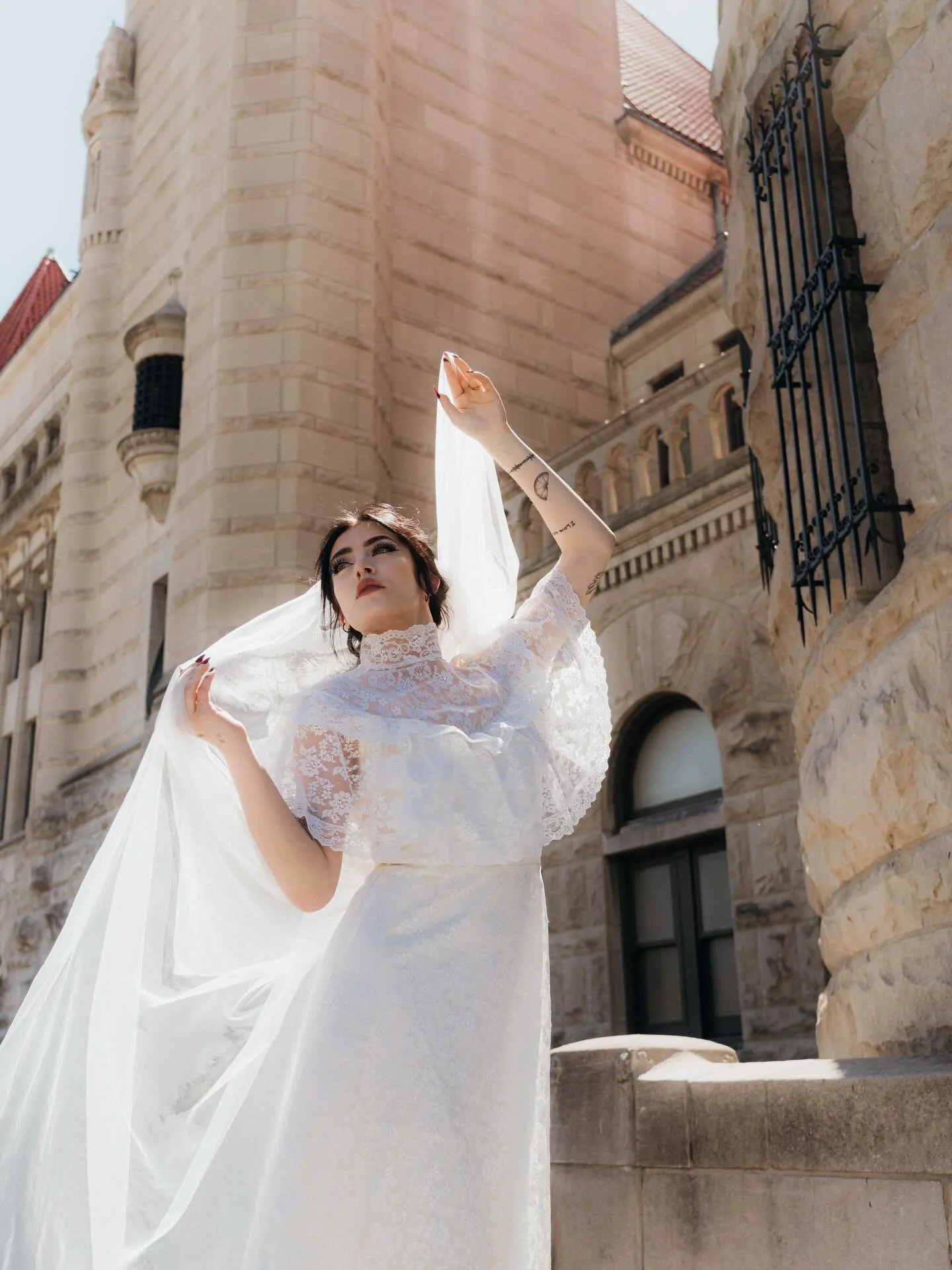 Here&rsquo;s your sign to take a moment for yourself and do a bridal portrait 🤍

This is your time&mdash;no timeline pressure, no distractions&mdash;just you, fully present, soaking it all in. It&rsquo;s a chance to feel the dress, own the moment, a