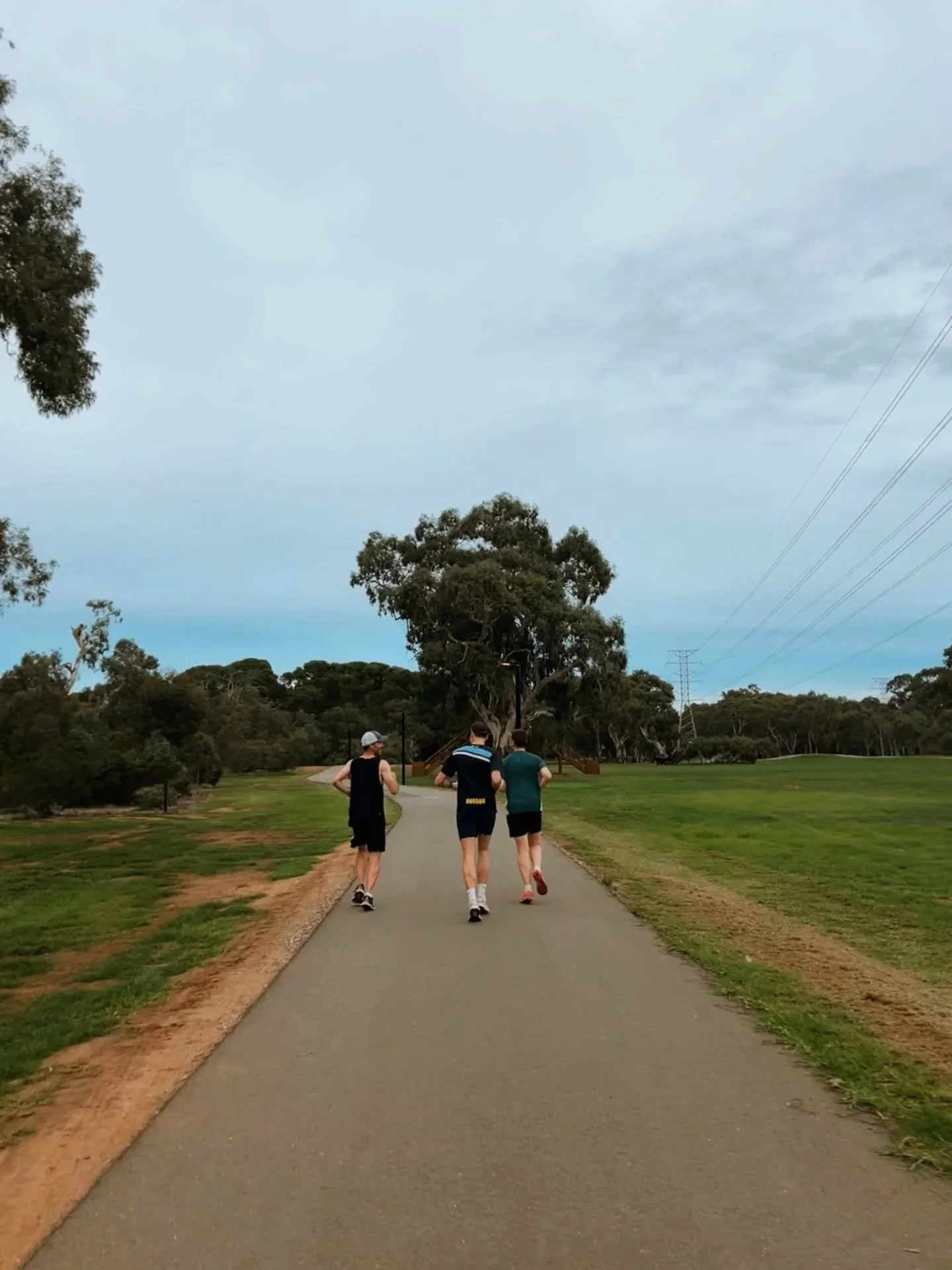 A great snap 📸 from today&rsquo;s Run Club. The feedback on the route was great, with everyone enjoying the surroundings, fresh air, and a morning out in nature 🌿☀️

With Fern waiting back at the caf&eacute; with chilled water for the runners on ar