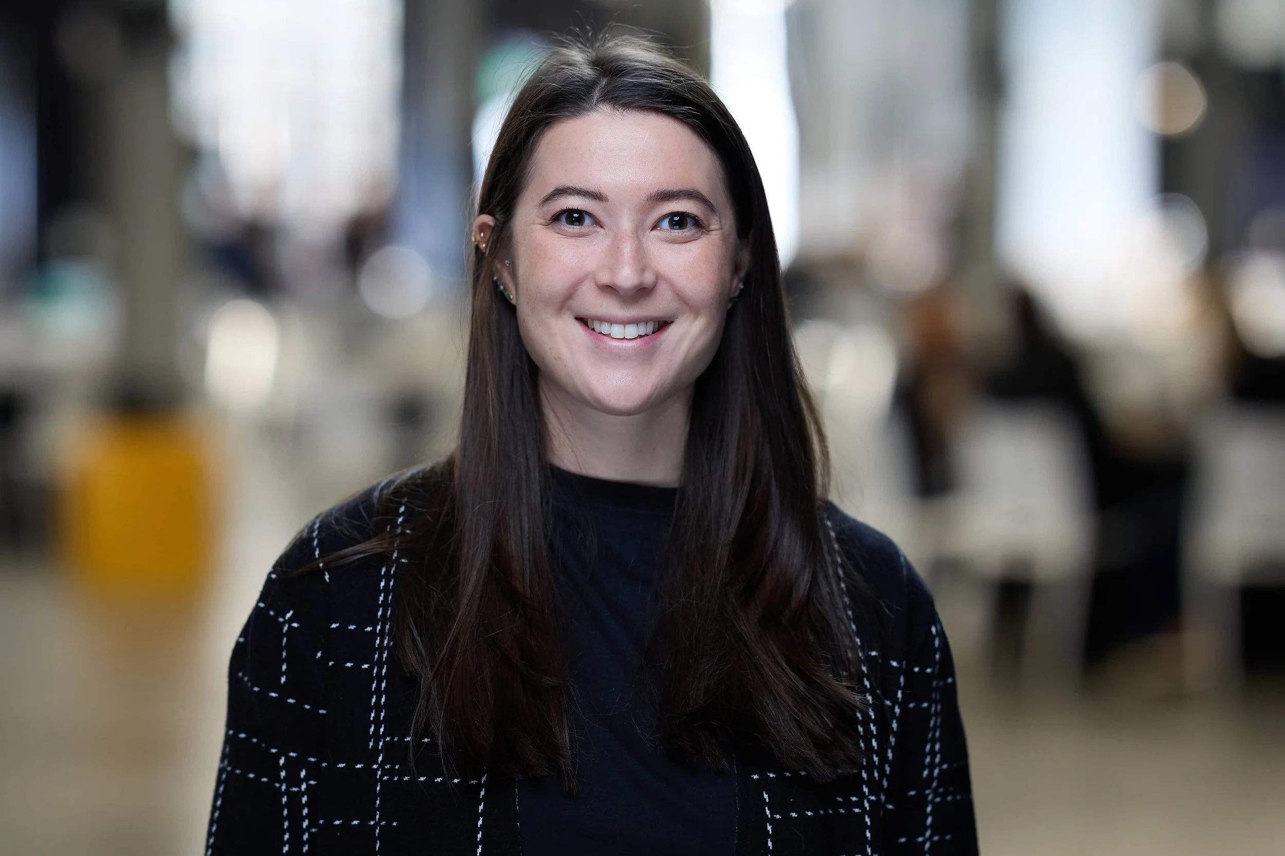 Headshot of Mia Mancini