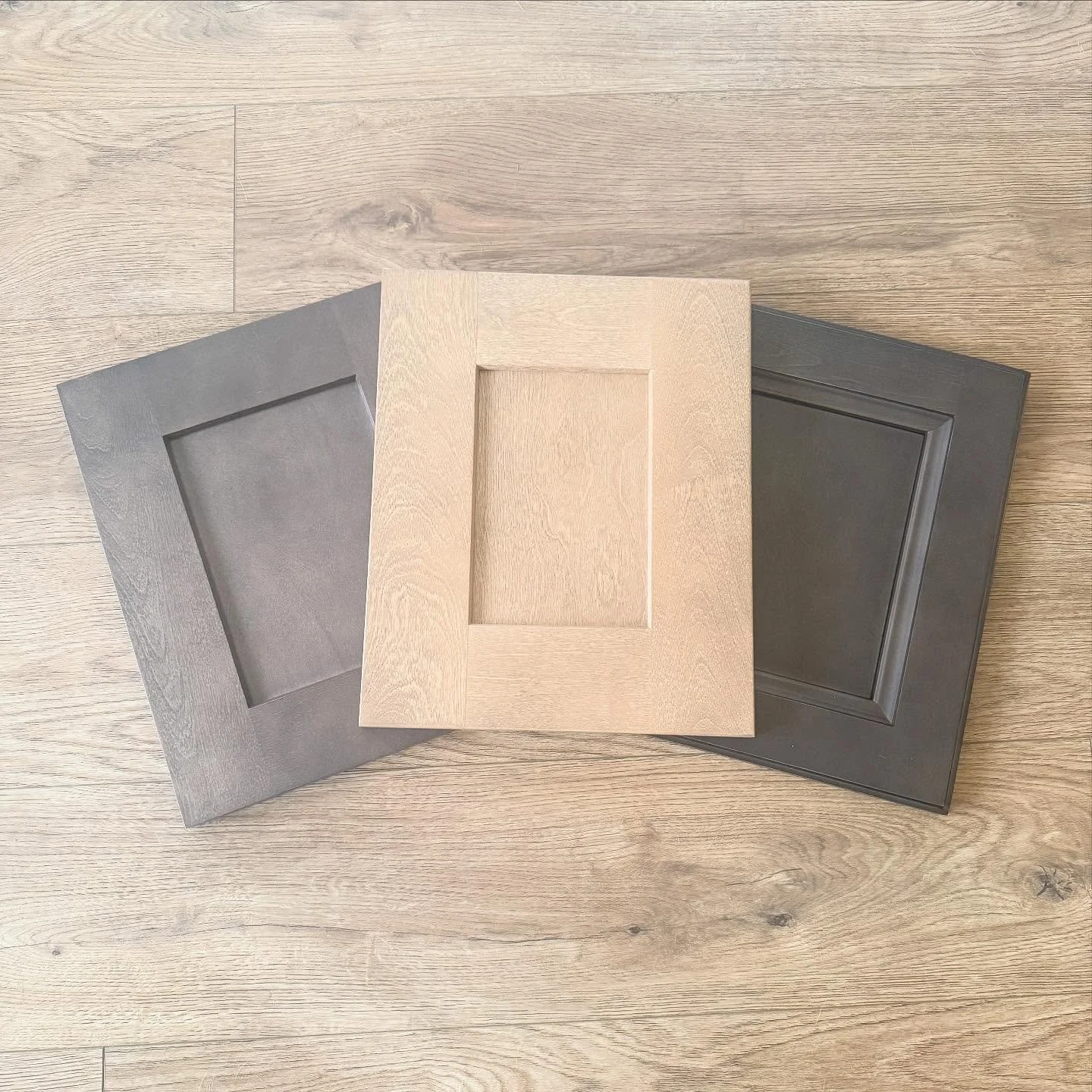 Selections in progress for another kitchen makeover!

Flooring ✅
Base &amp; Trim ✅

Cabinets 🤔
Countertops 🧐
Backsplash 💭

Stay tuned for the full transformation.

Are you dreaming of a kitchen mark over? We&rsquo;re here to make it happen!

🌐 ww