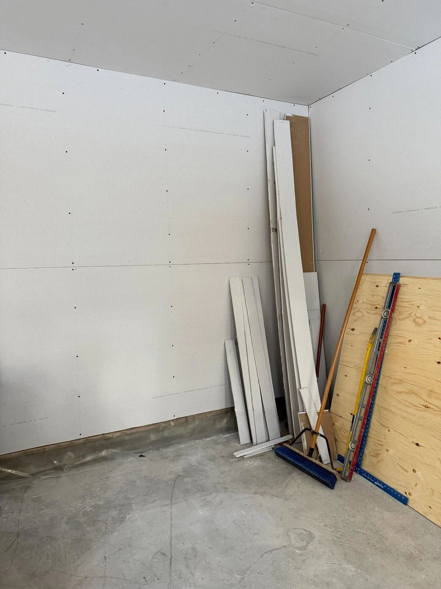 Happy 2026!

A new year is like a freshly boarded room. A fresh, clean slate. Ready to take a step back, breathe, patch up those last few little bits (mud and tape), and hit it with a fresh new coat of paint! Then we finish up some new floors and fin