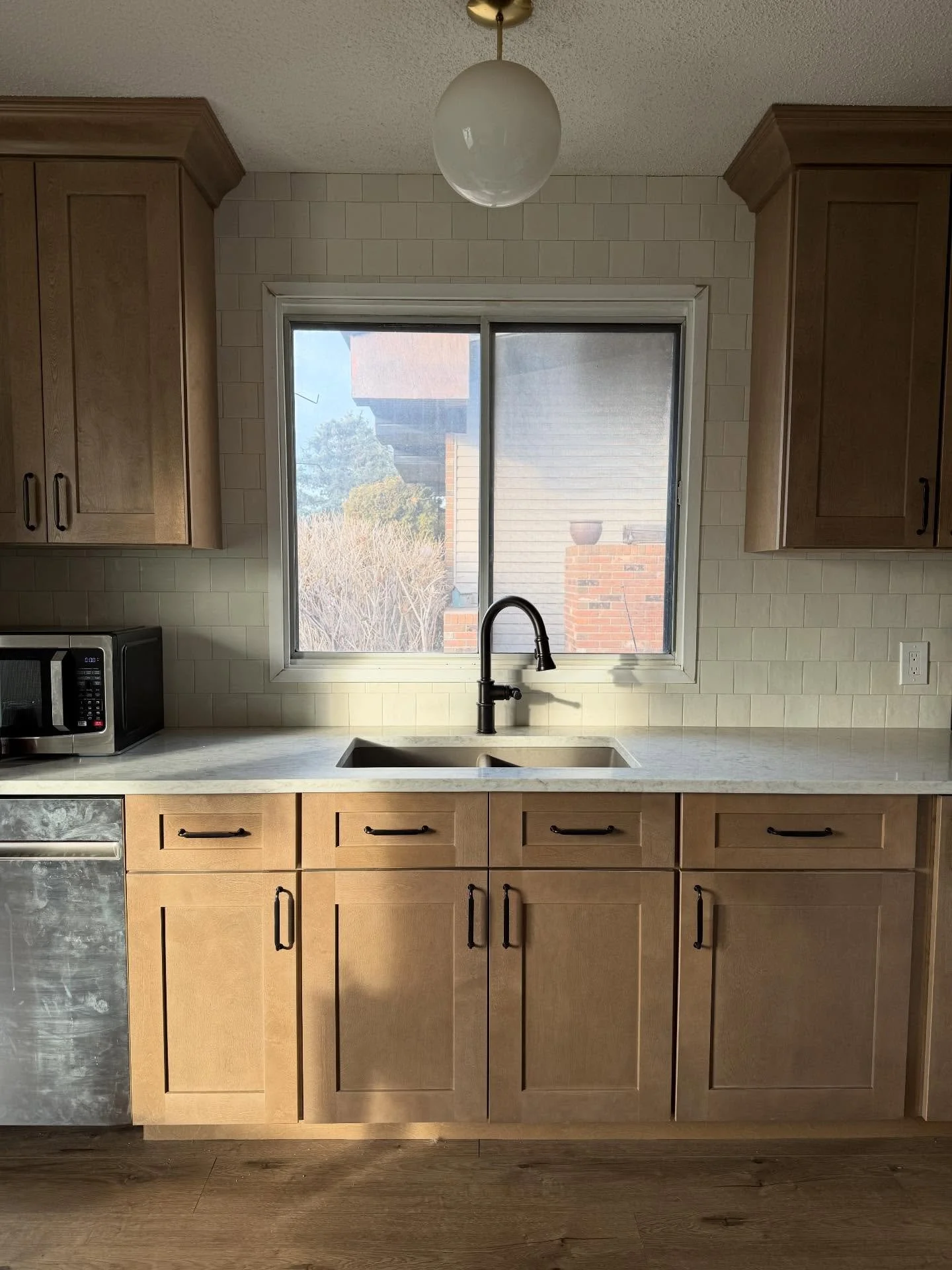 Kitchen transformation progress report 🪄

Swipe to see the before-reno look. 👉

Is your kitchen calling for a makeover? Let&rsquo;s make it happen! 👏

Call us for your free estimate today!

🌐 www.littleleafinteriors.ca
📧 info@littleleafinteriors