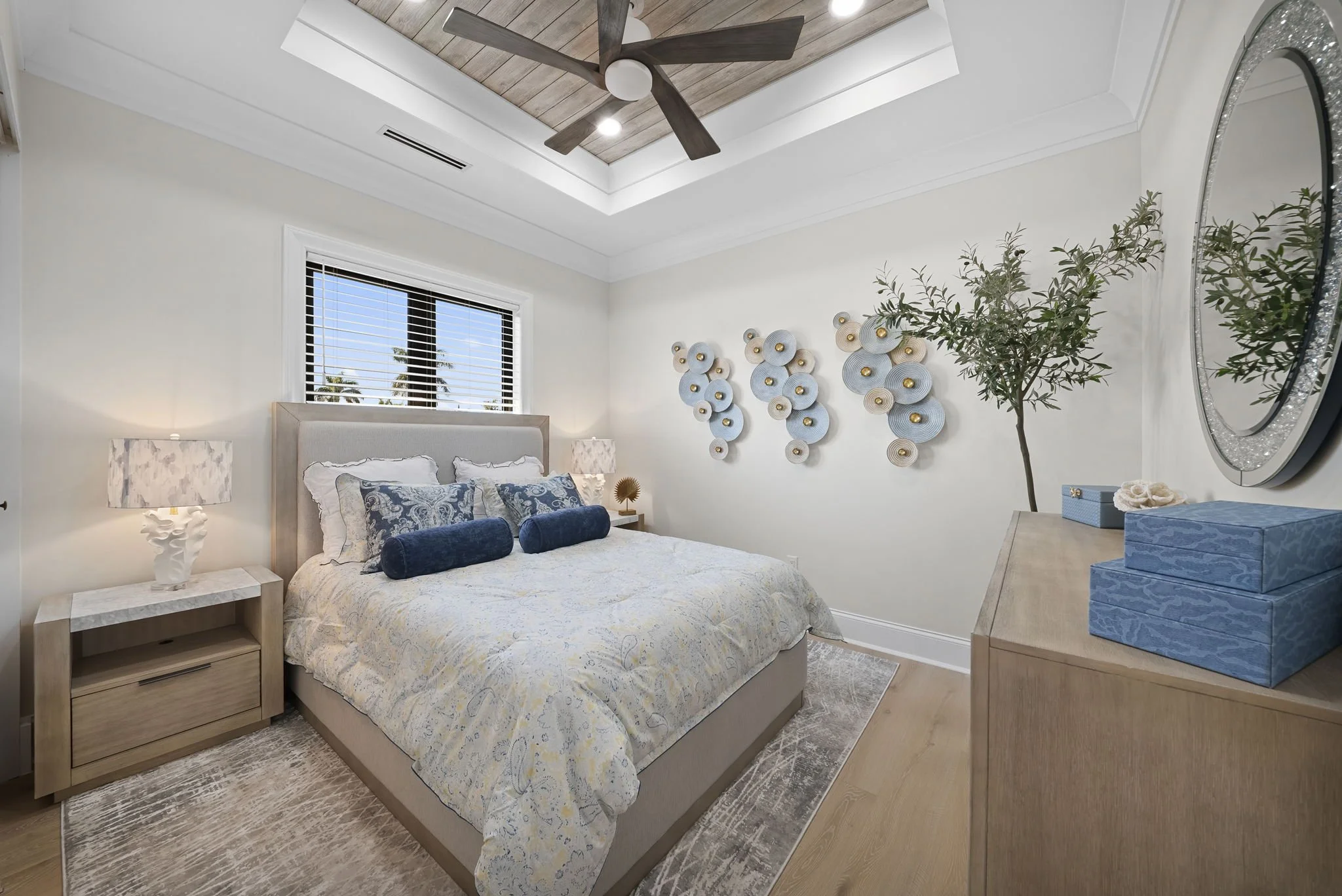 35-web-or-mls-405 Samar Ave-39.jpg