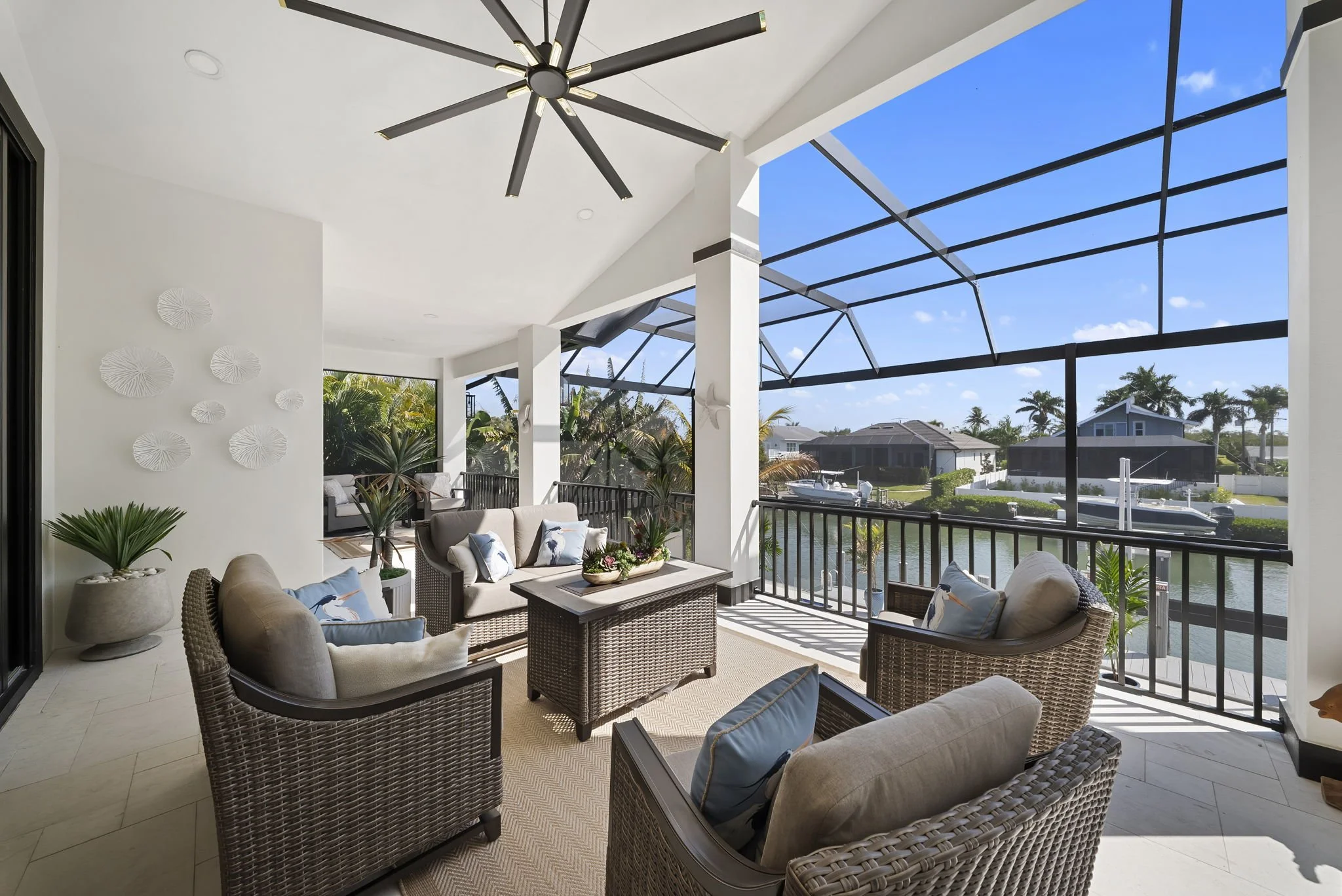 21-web-or-mls-405 Samar Ave-61.jpg