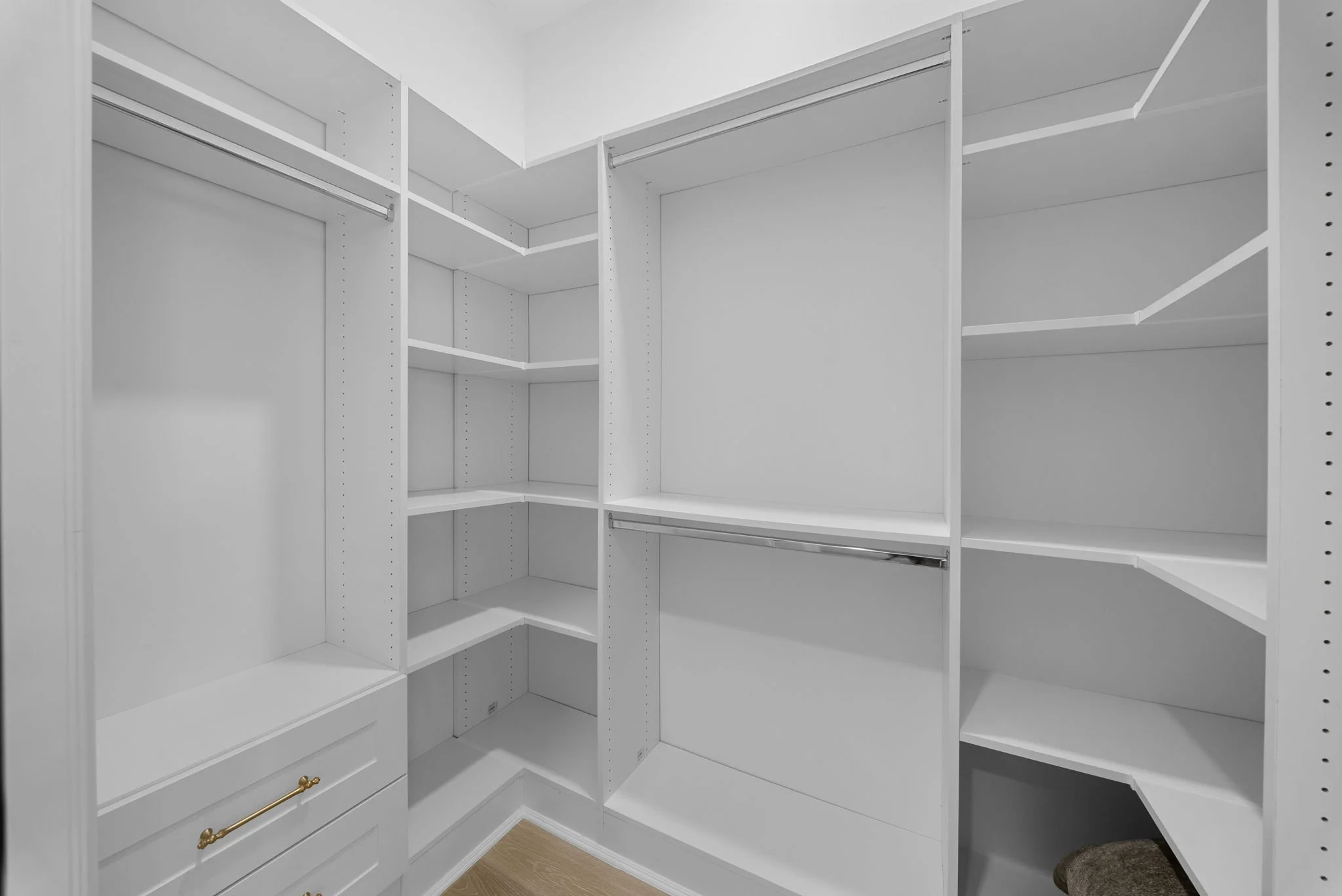 48-web-or-mls-405 Samar Ave-52.jpg