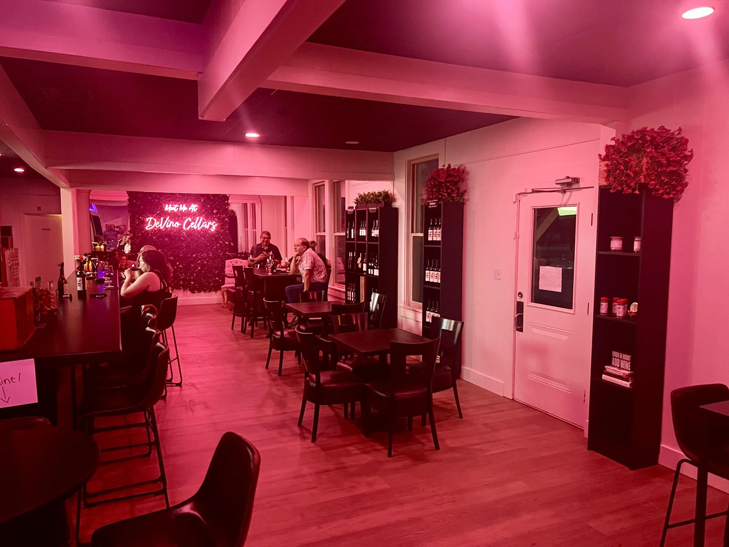 DeVino Cellars