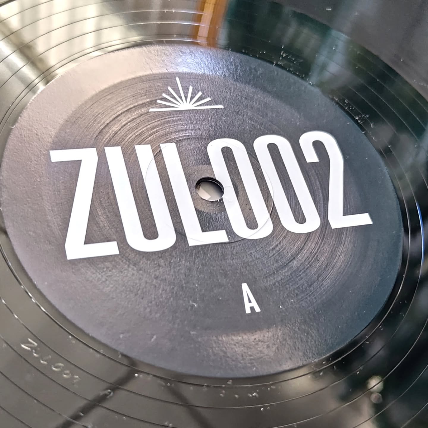 🌐 Shipping May 1st
📦 Pre-order on Bandcamp (link 🔗 bio)

#vinylrecords 
#soundsystem 
#dub
#rootsreggae 
#bandcamp