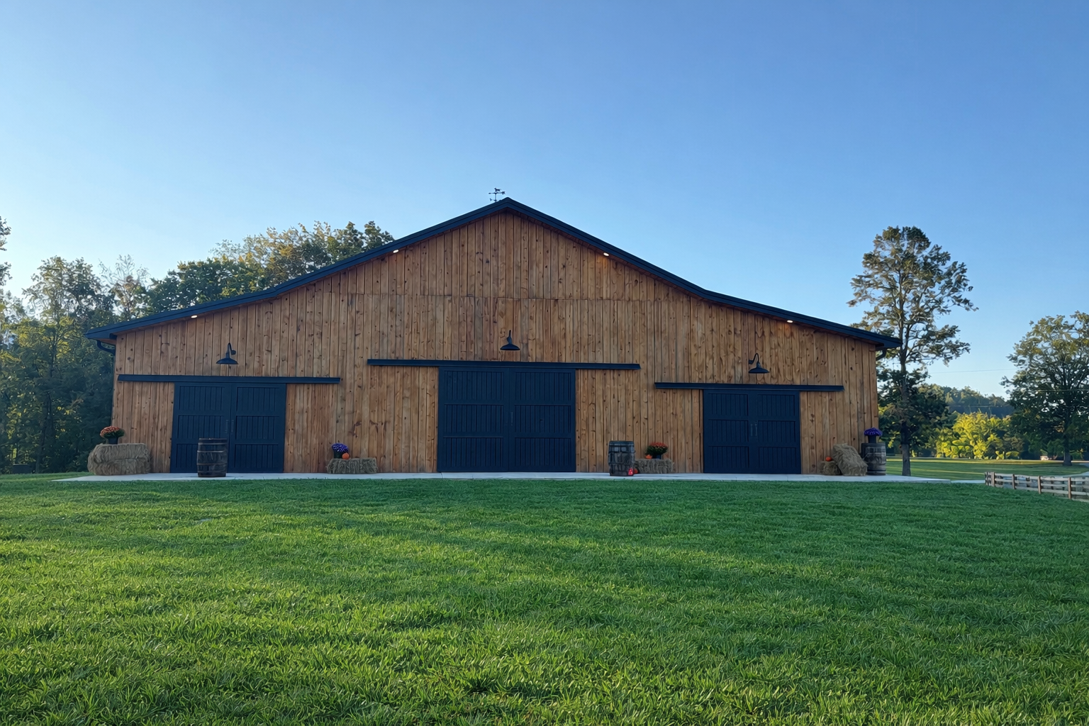 Smith Acres Wedding Venue barn in Central Kentucky, a ceremony-first wedding venue with rolling hills and open skies, and weekend experiences