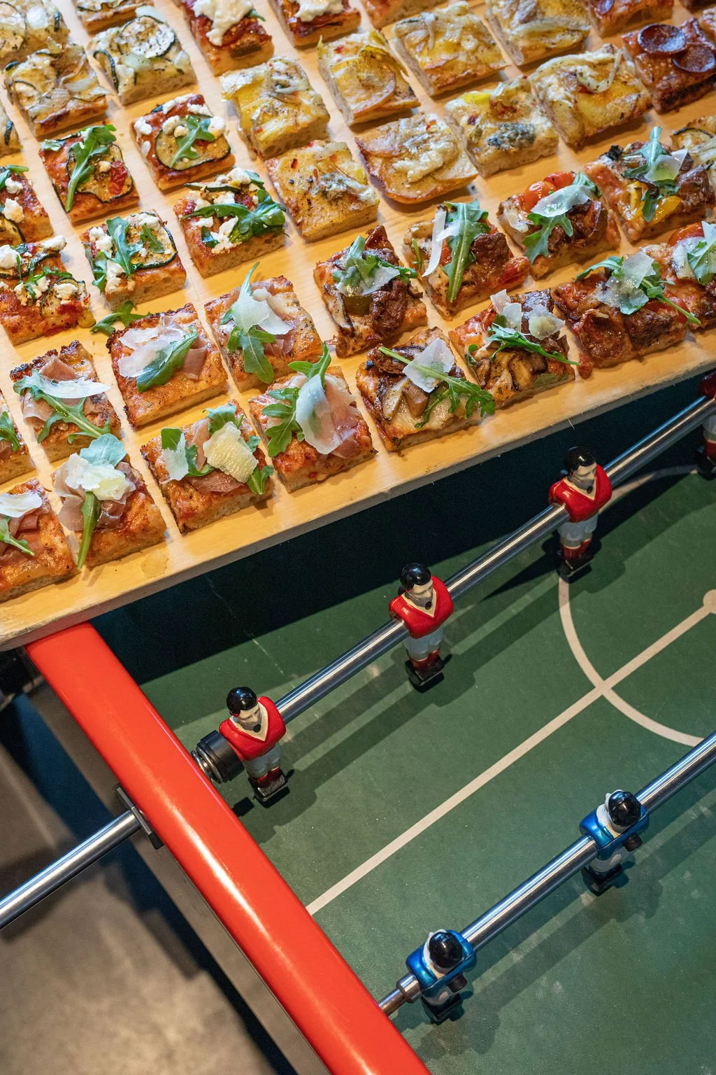 Photo of roman petite pizza bites for catering at zinqué, a French restaurant