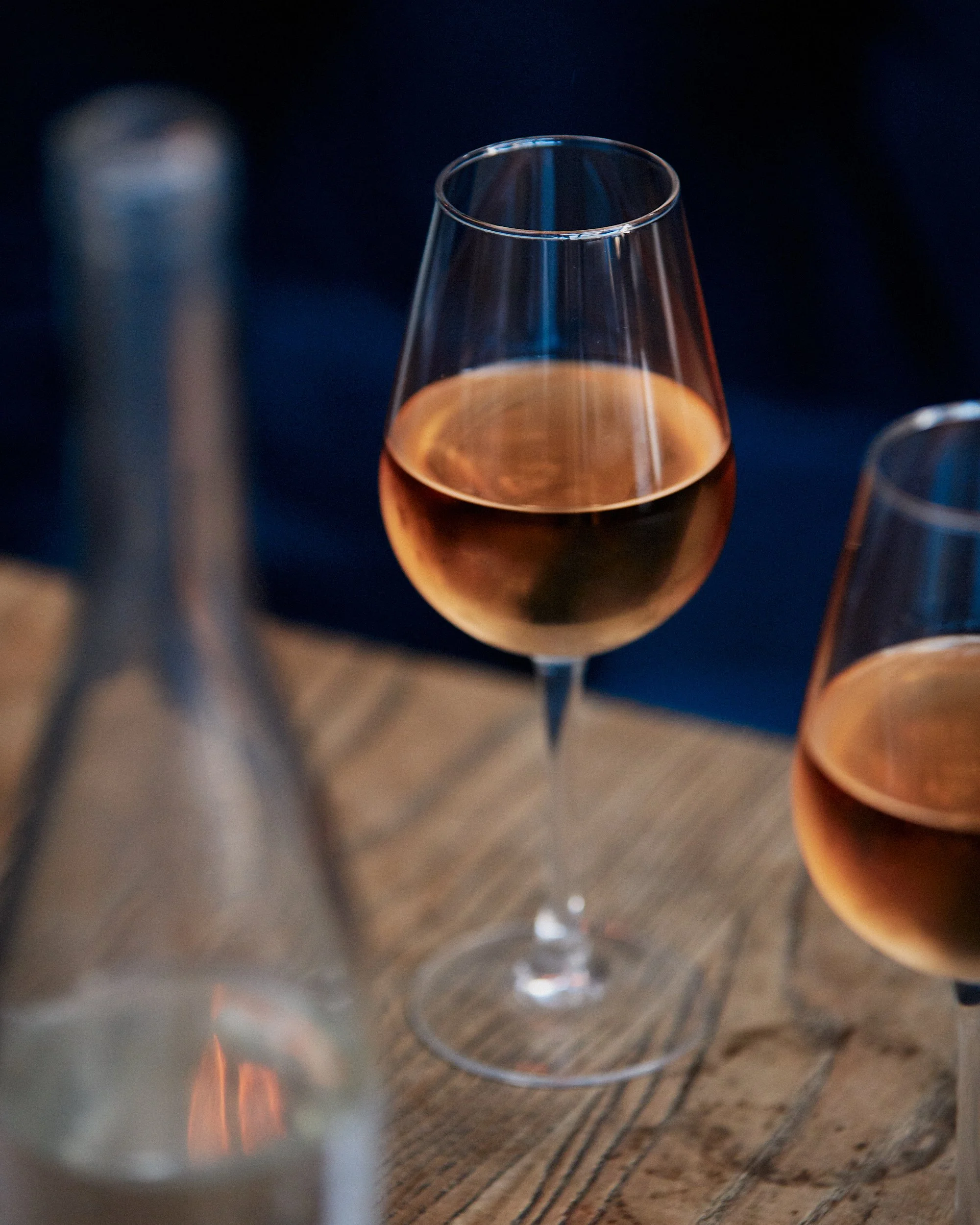 Photo of glasses of rosé at zinqué