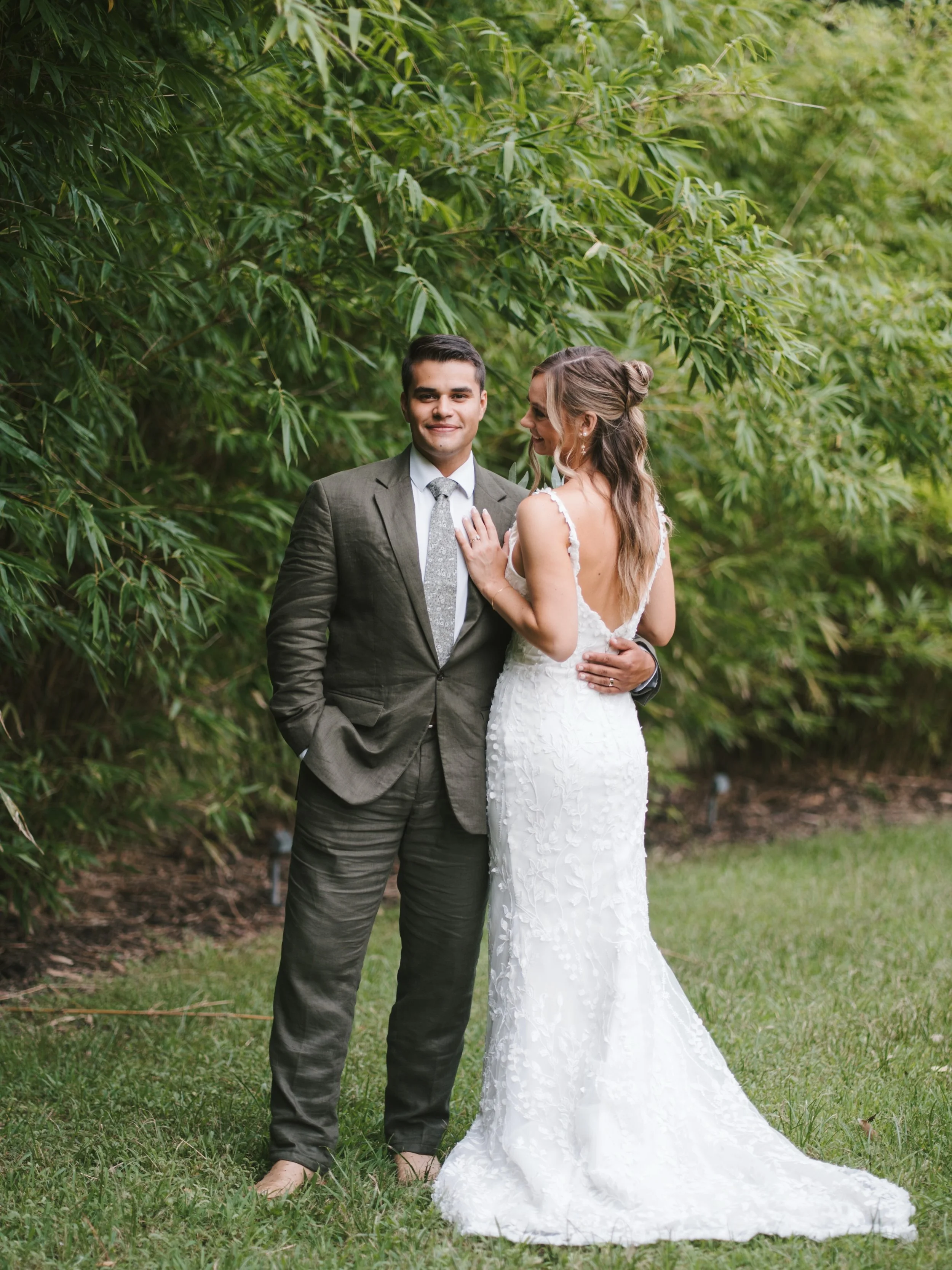 Bobbie Jo + Ryan 🕊️

Venue | @theluminairevenue 
Coordinator, DJ, Cake, Catering, Linens, Centerpieces | My All Inclusive Wedding
Hair &amp; Makeup | @pinkpaletteartists 
Photography | @csweddingco 
Videography | @csweddingco 
Photobooth | @csweddin
