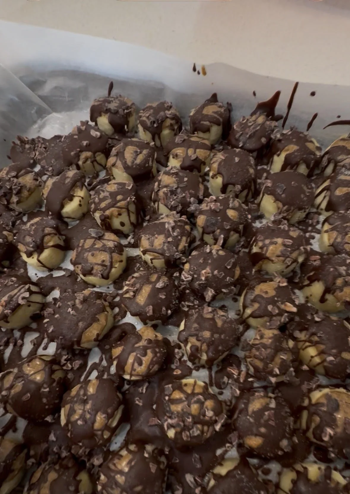 You Don’t Need to Buy Dessert if You Have Bananas (Freezer Banana Crunch Bites)