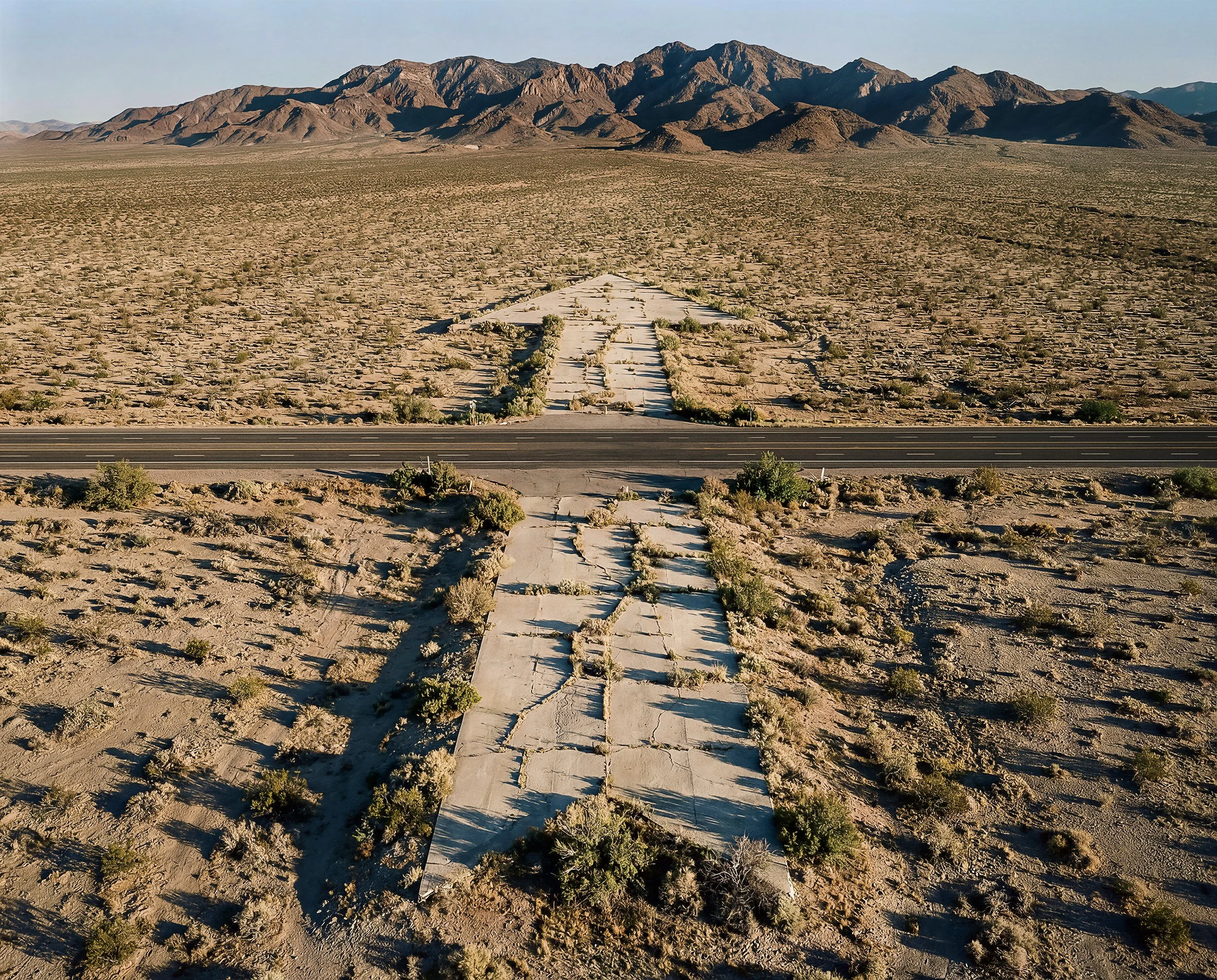 Aerial Direction Marker, Eastern Plains, Marker 07.jpg