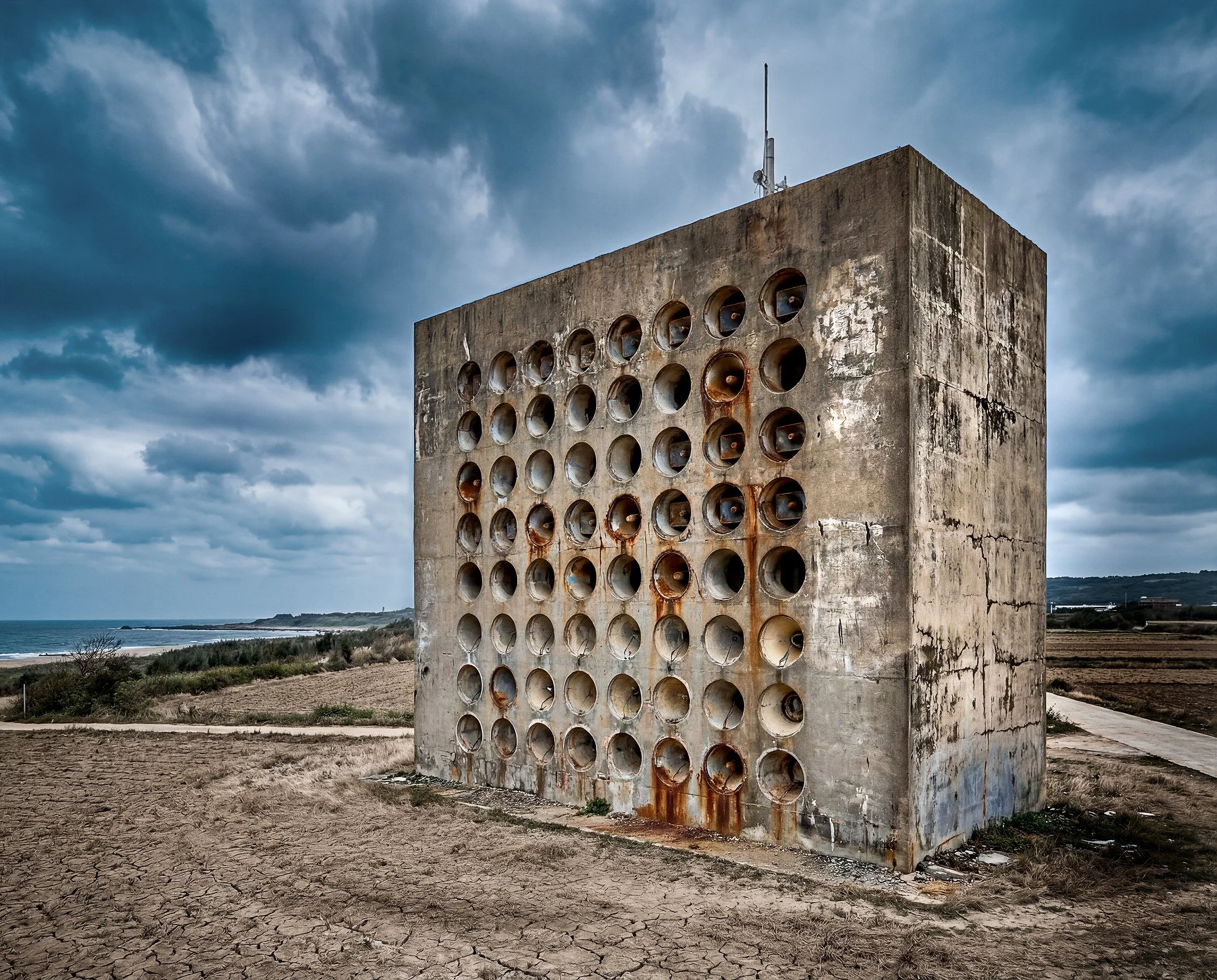 Sonic Deterent Wall (after Teresa Teng), Western Coastal Sector, Site 08.jpg