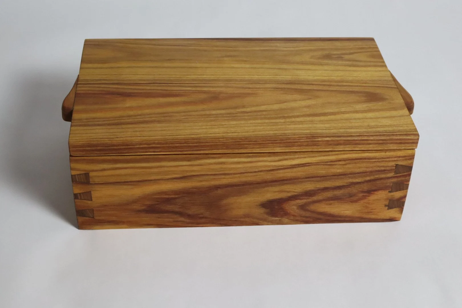 Keepsake box