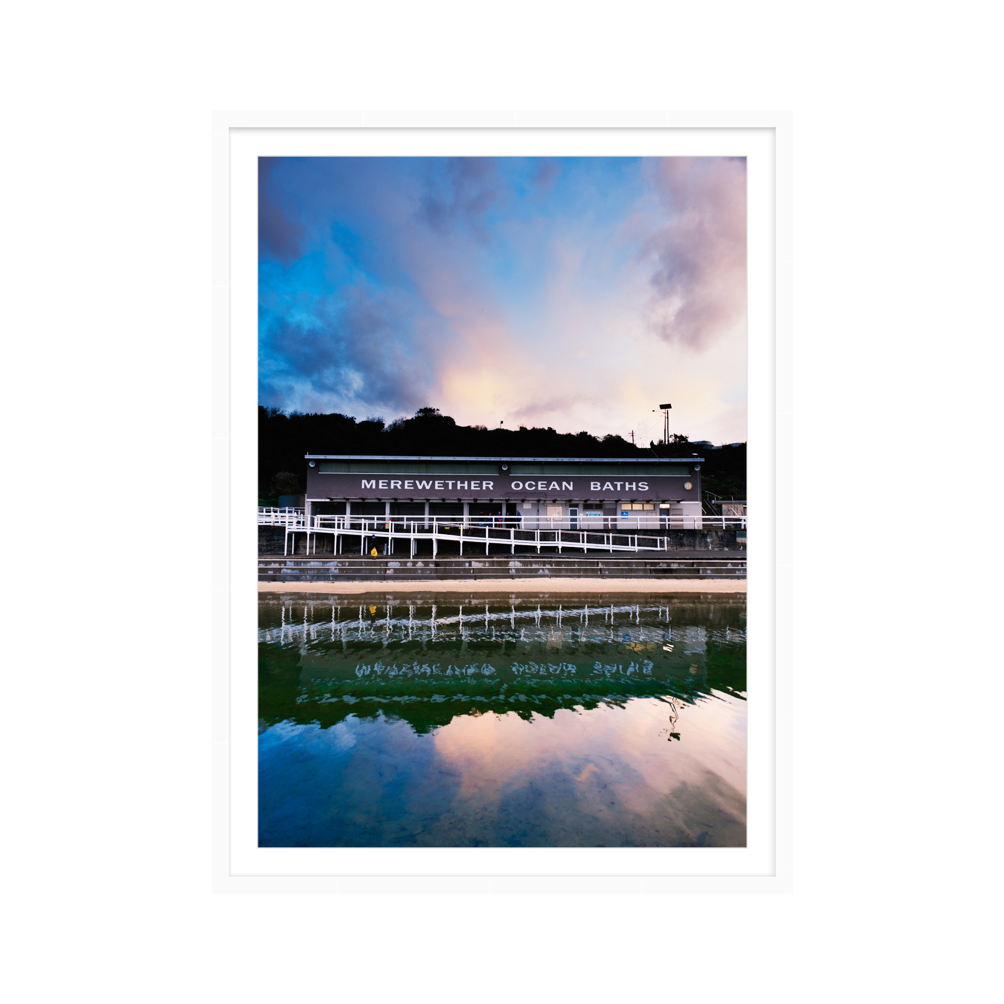 Bath Reflection Wht.png
