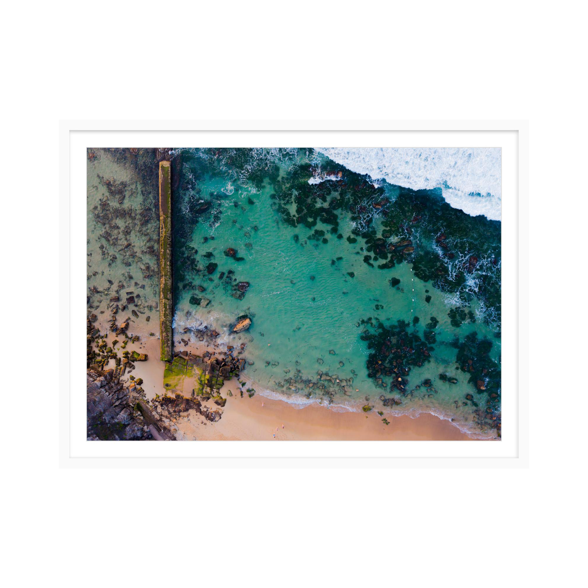 GRANNIES POOL WHT.png