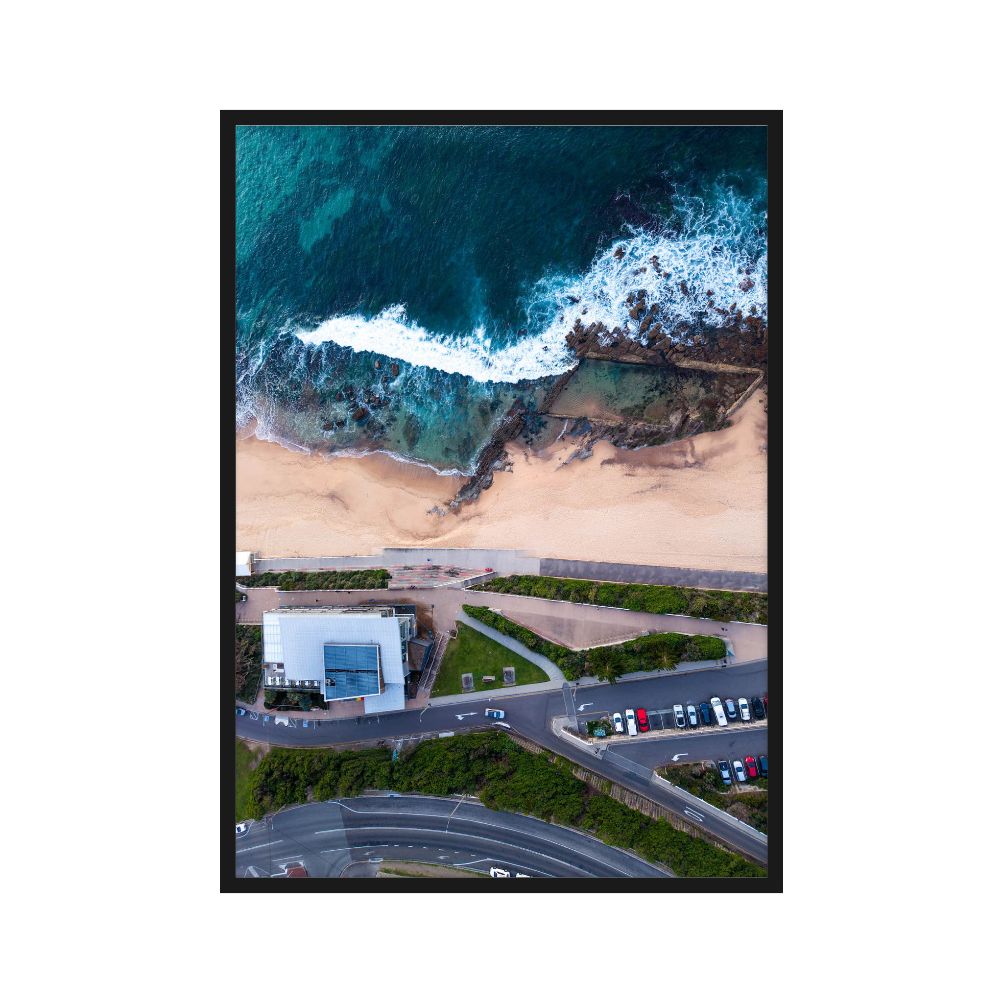 merewether-lines-MEGA blk.png