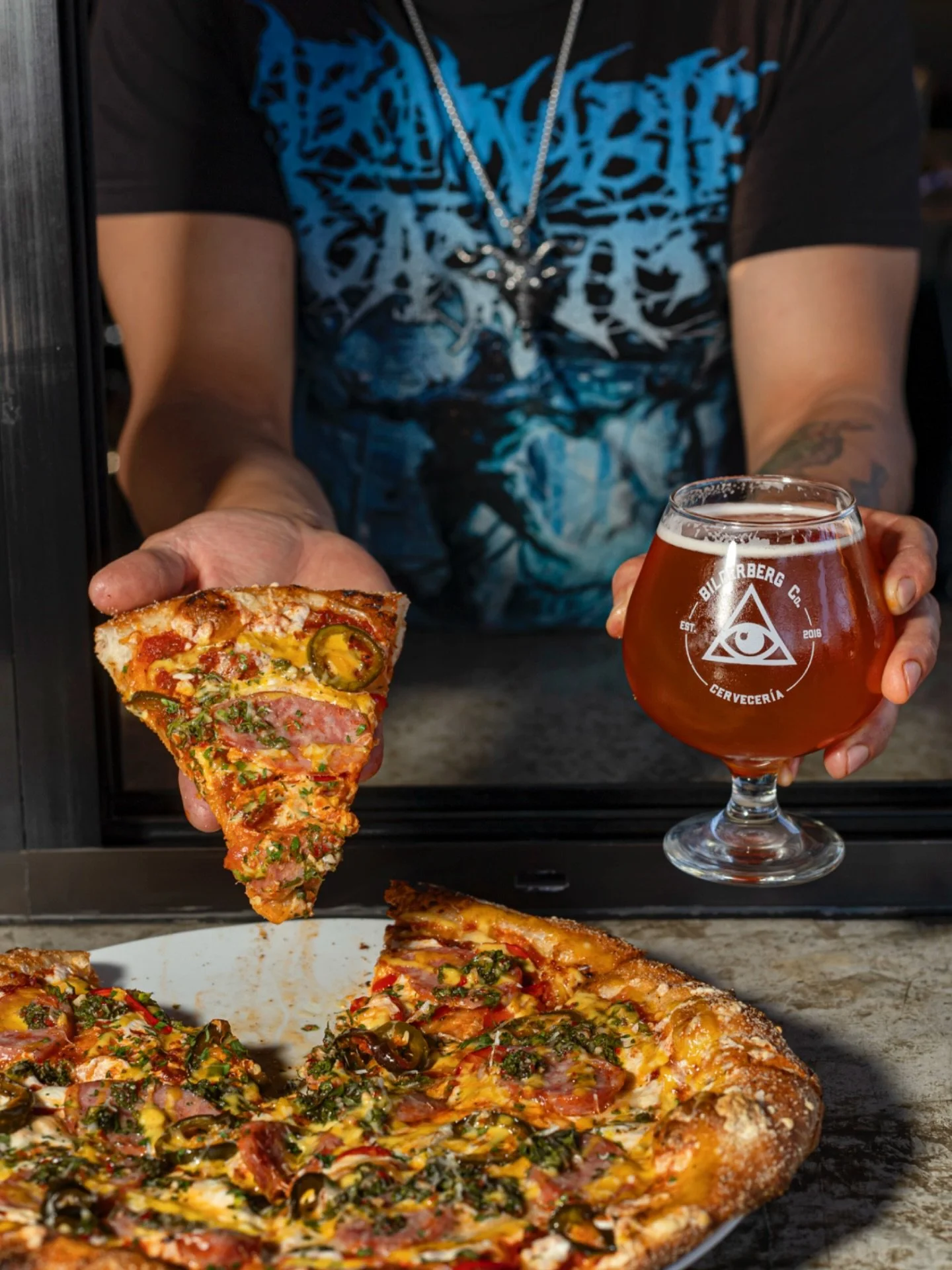 Lo mereces, no lo pienses m&aacute;s 🍕🍻