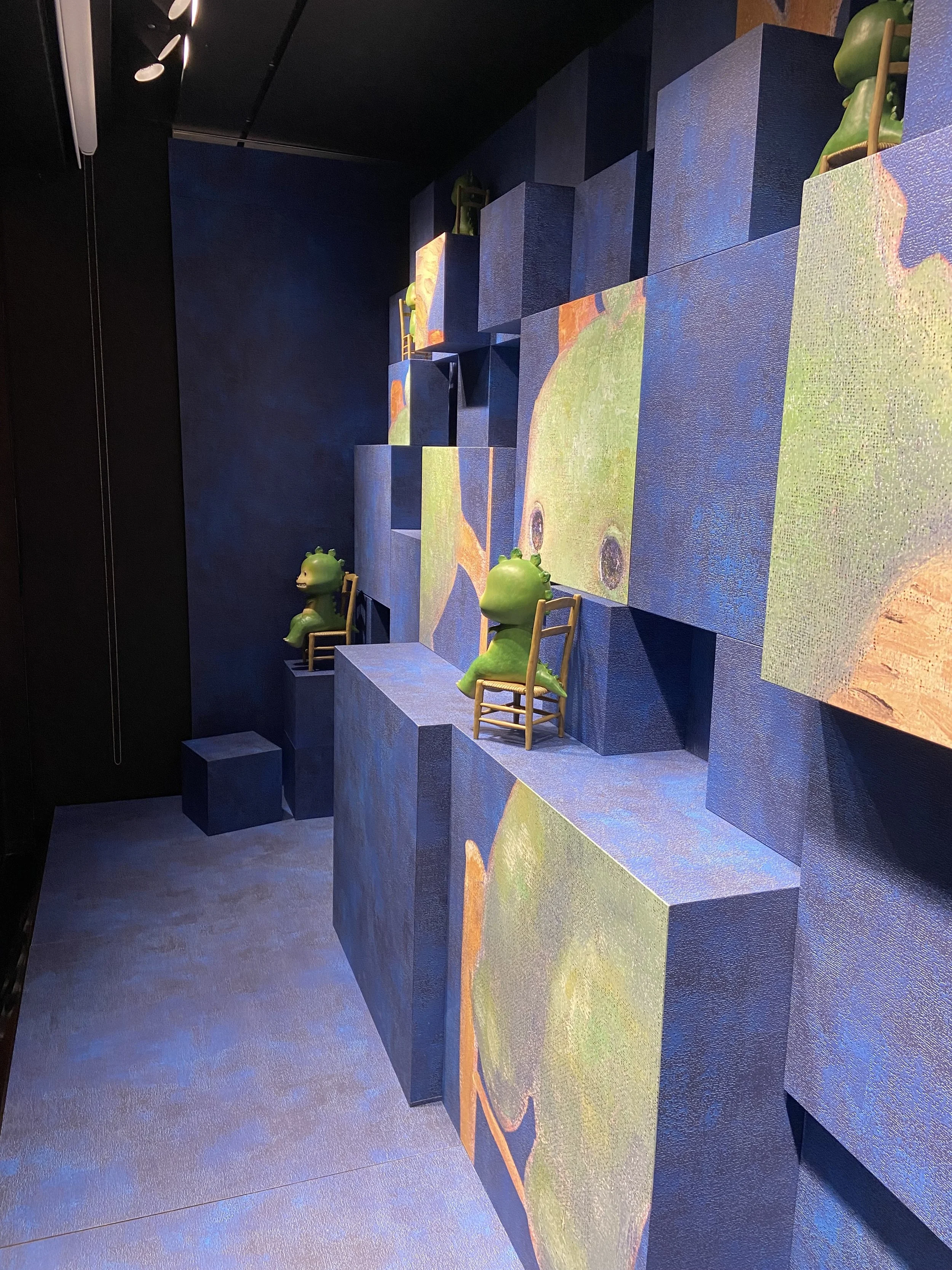 23-24_Christian Dior Couture (vitrines Spring) 123_PHOTOS_MONTAGE_MONTREAL OGILVY_044.jpeg