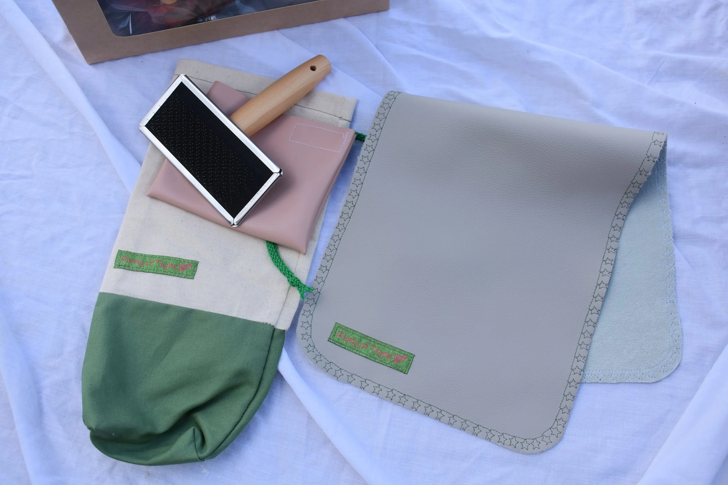 Flick Carder Set