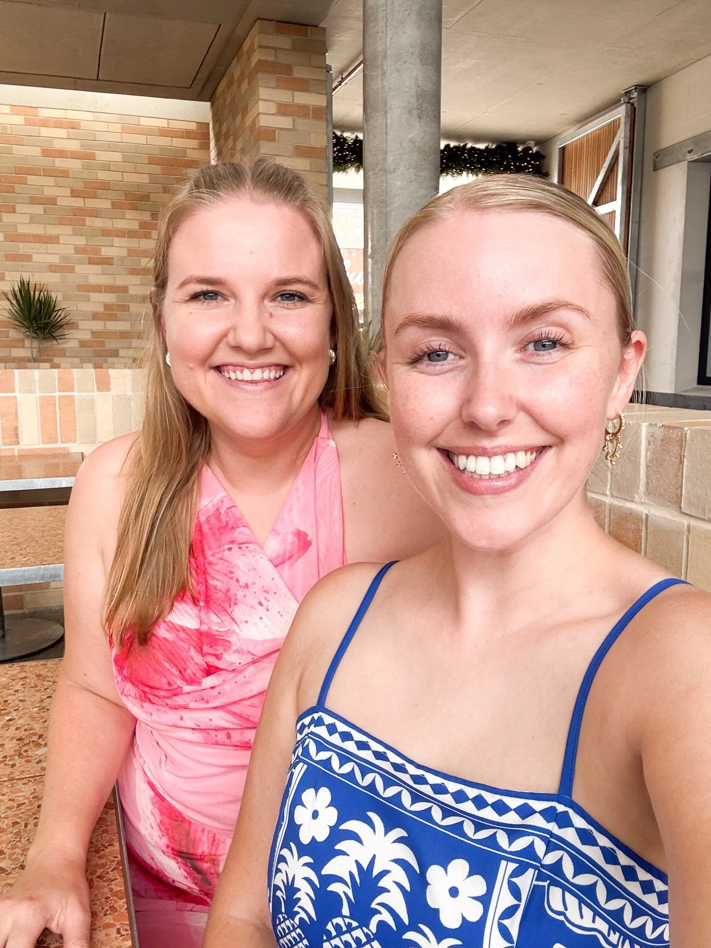 🎄 Work lunch before our Christmas break done right ✨