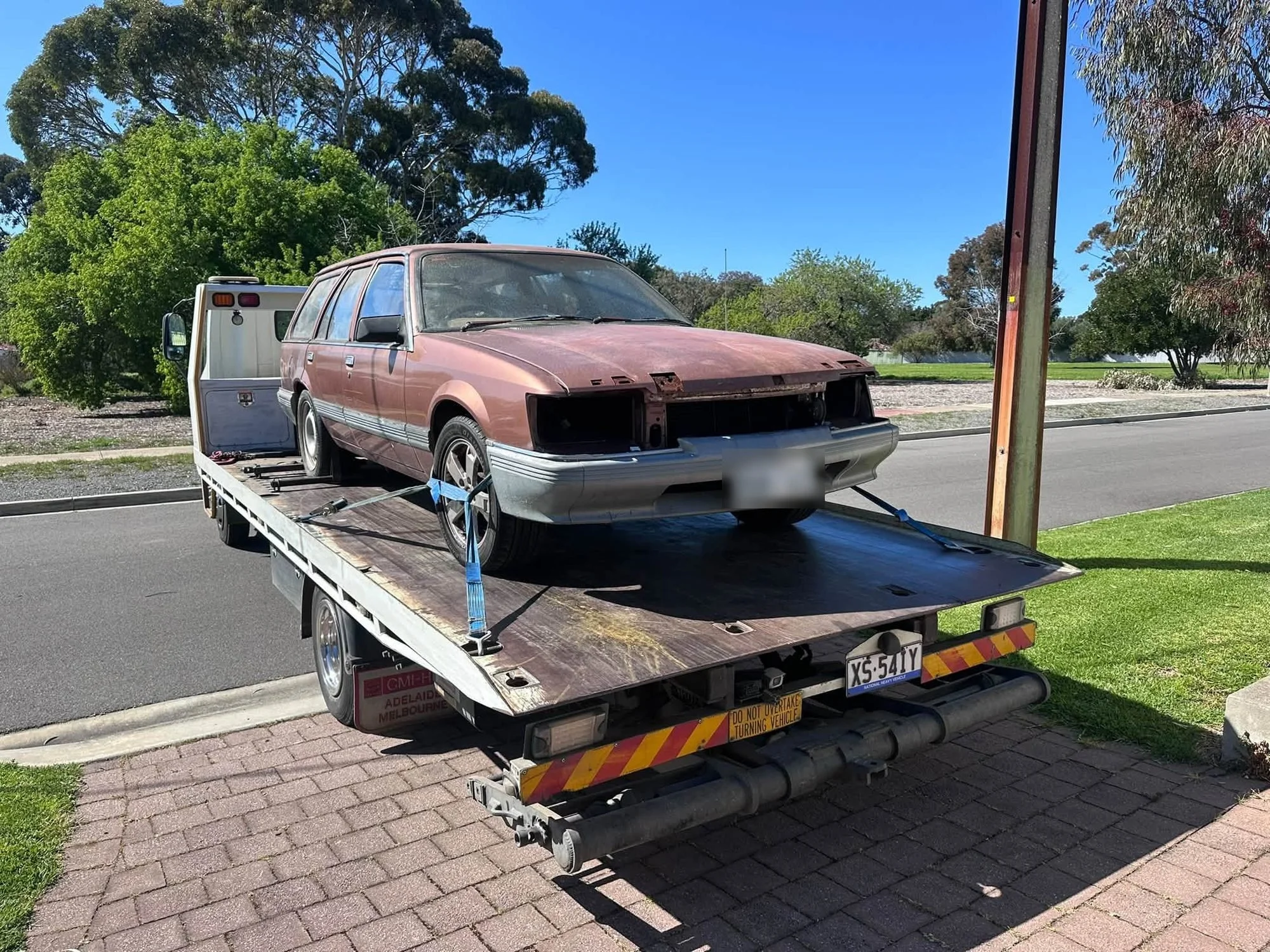 Cash for Cars Adelaide tilt tray picking up a vintage Holden wagon non-runner in Adelaide