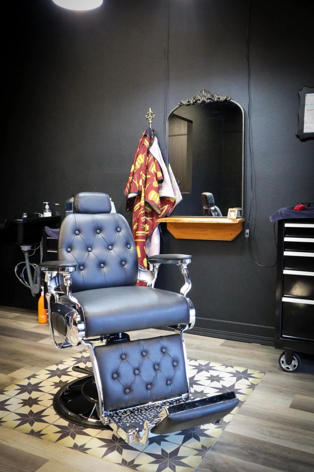 Barber chair at Port Townsend Barbershop