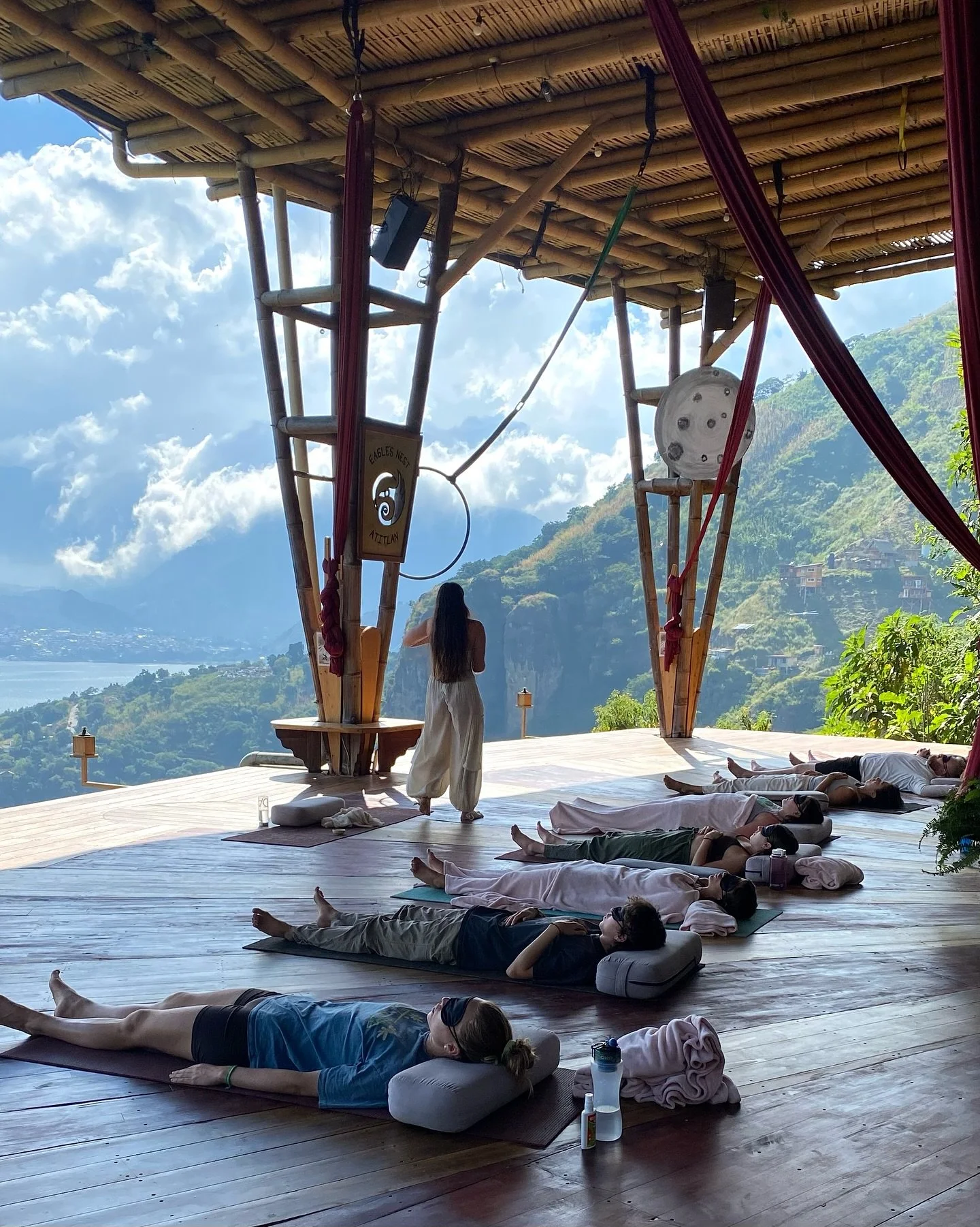 What a beautiful journey ✨ the powerful connection, release, and everyone&rsquo;s brave shares once again reminded me why I do this work. So grateful for everyone who chose to show up for themselves, for the @eaglesnestatitlan team, and for this lake