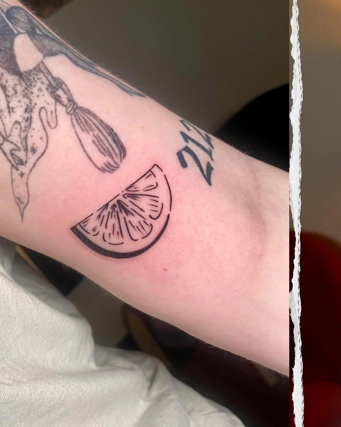 A few more of the cute designs I got to do during my flash weekend! I am so obsessed 💖
#boise #boiseidaho #boisestate #idahotattooers #meridianidaho #cutetattoos #coastalart #summertattoo #summer #boisestate #boisefoothills